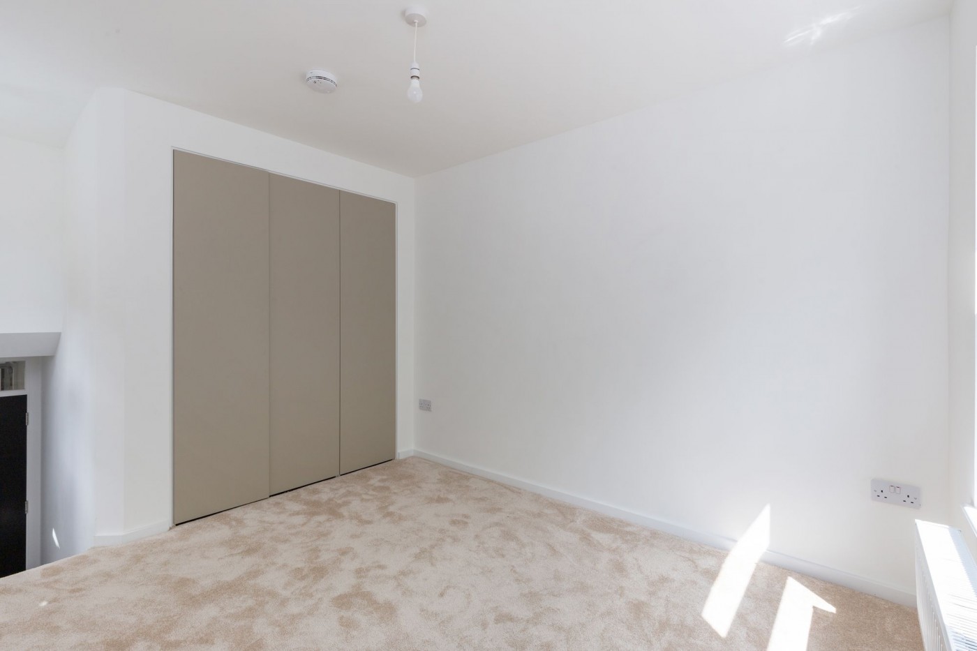 Images for Sach Road, London, E5 EAID:2092695728 BID:03b1b085-2c4d-4c75-8eea-20939b8639ac