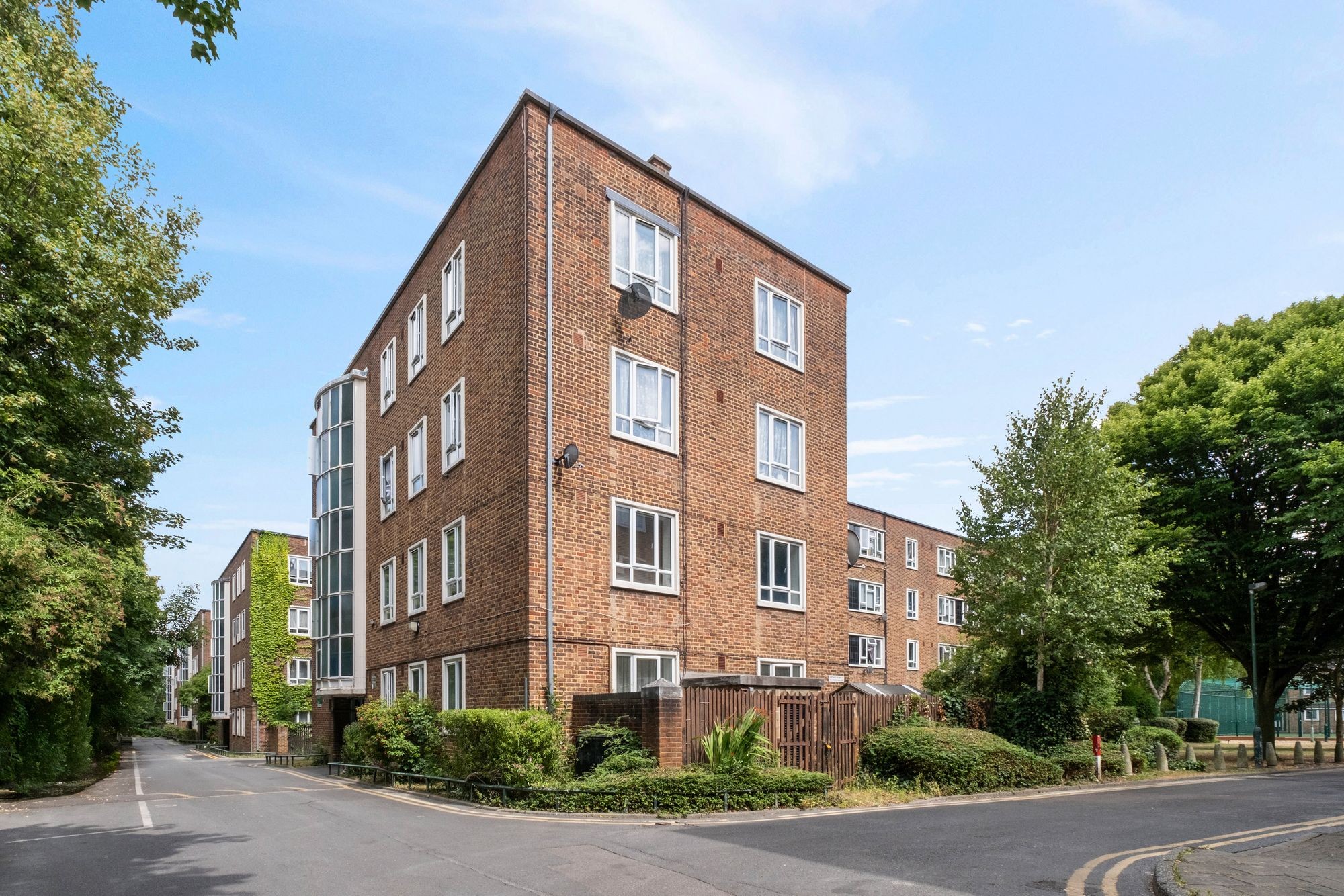Images for Sparsholt Road, Crouch Hall Court Sparsholt Road, N19 EAID:2092695728 BID:d78cdad6-8851-45ca-b966-38a91e6bb6bf