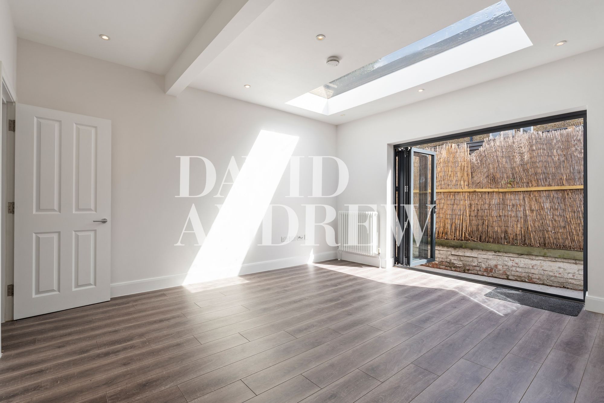 Images for Blackstock Road, London, N4 EAID:2092695728 BID:03b1b085-2c4d-4c75-8eea-20939b8639ac