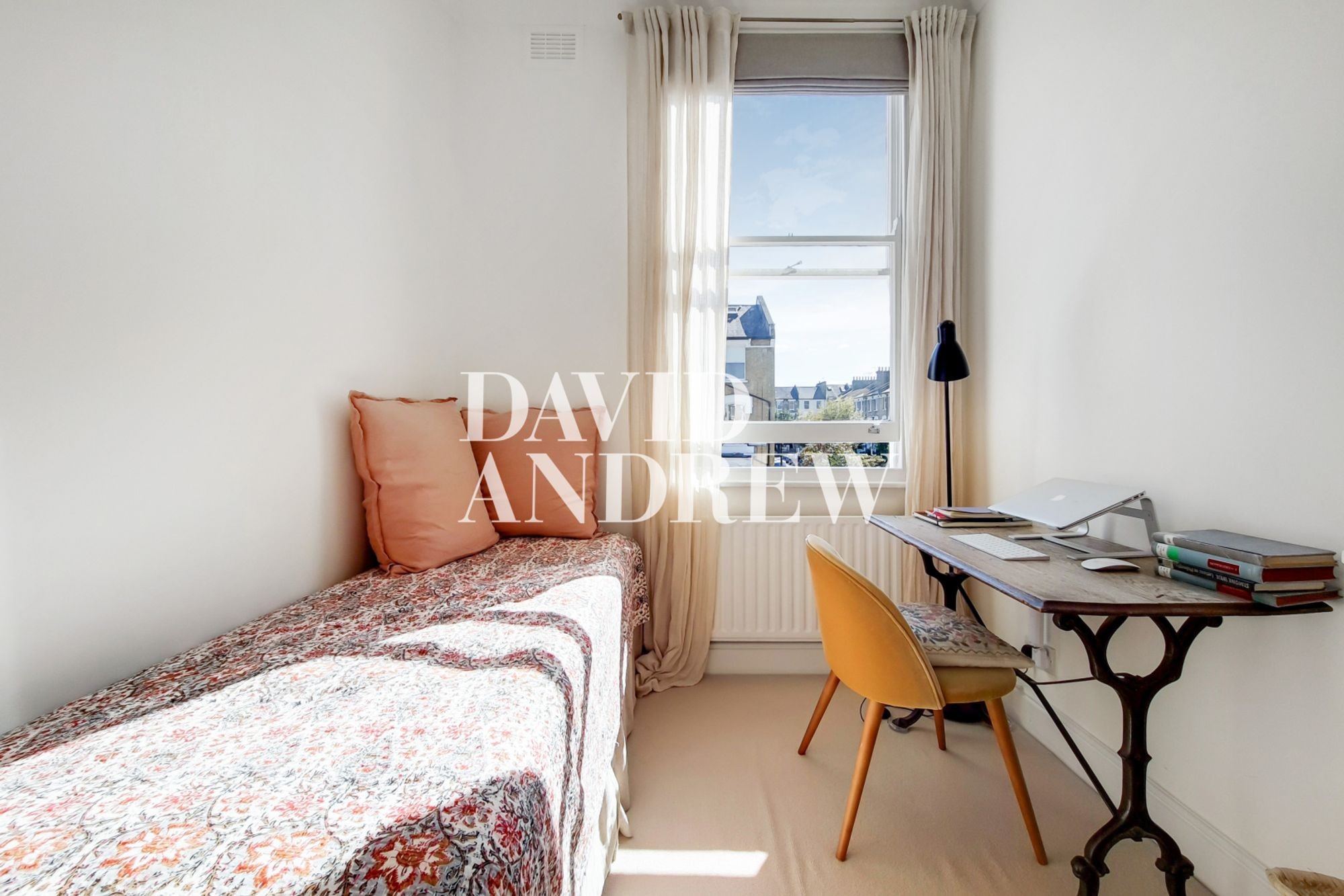 Images for Stradbroke Road, London, N5 EAID:2092695728 BID:03b1b085-2c4d-4c75-8eea-20939b8639ac