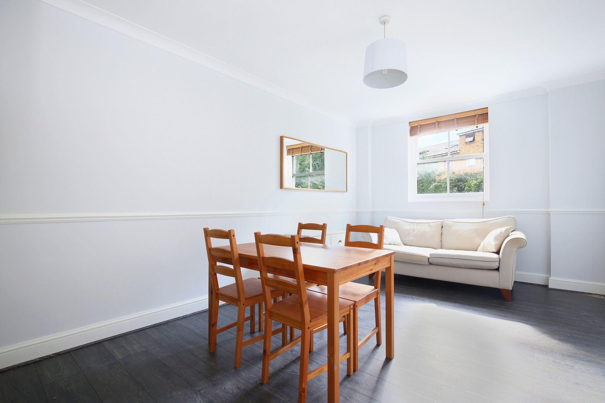 Images for St. Thomas's Road, London, N4 EAID:2092695728 BID:03b1b085-2c4d-4c75-8eea-20939b8639ac
