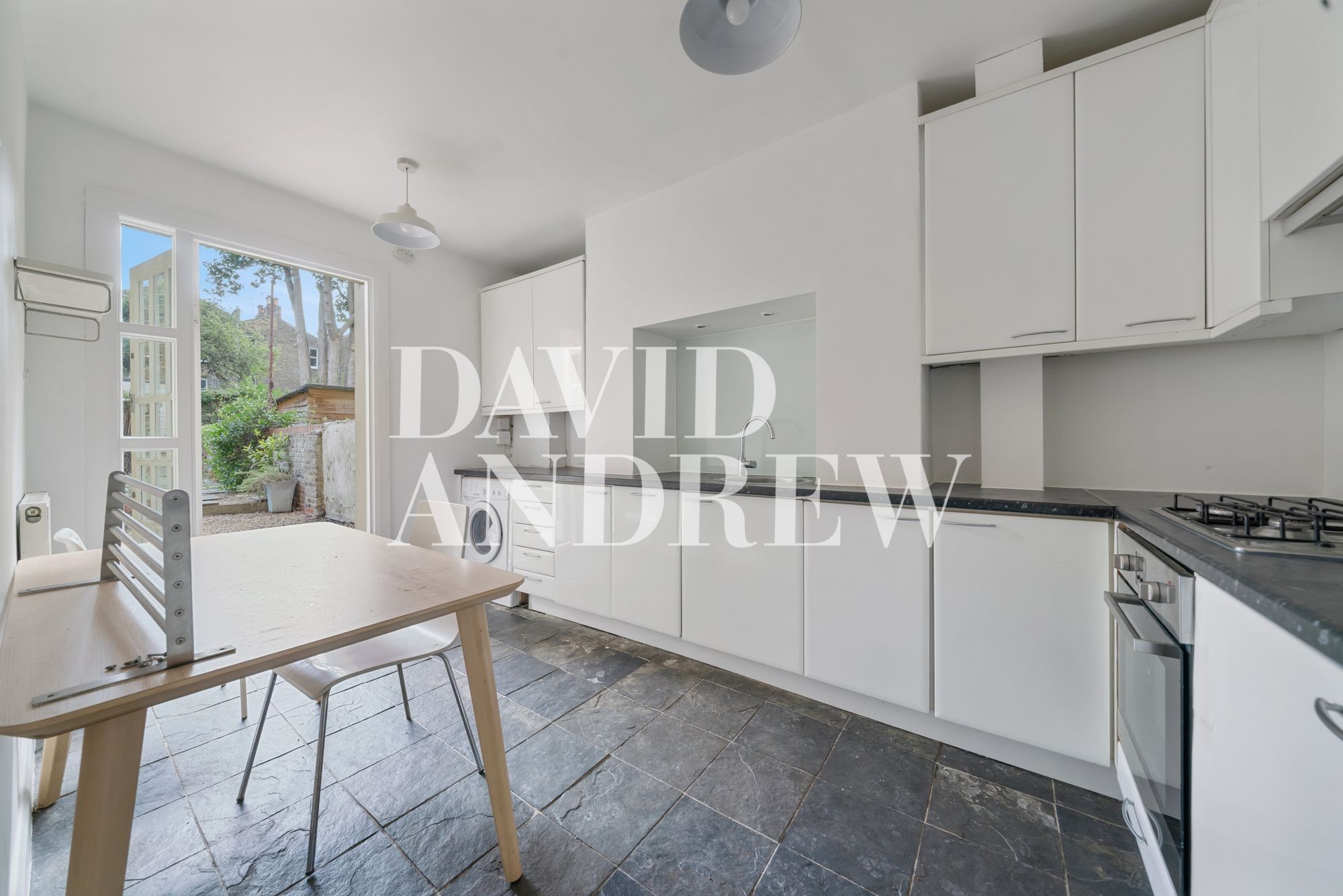 Images for Queens Drive, London, N4 EAID:2092695728 BID:03b1b085-2c4d-4c75-8eea-20939b8639ac