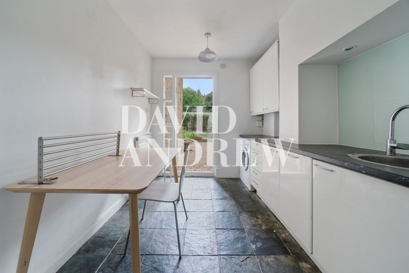 Images for Queens Drive, London, N4 EAID:2092695728 BID:03b1b085-2c4d-4c75-8eea-20939b8639ac