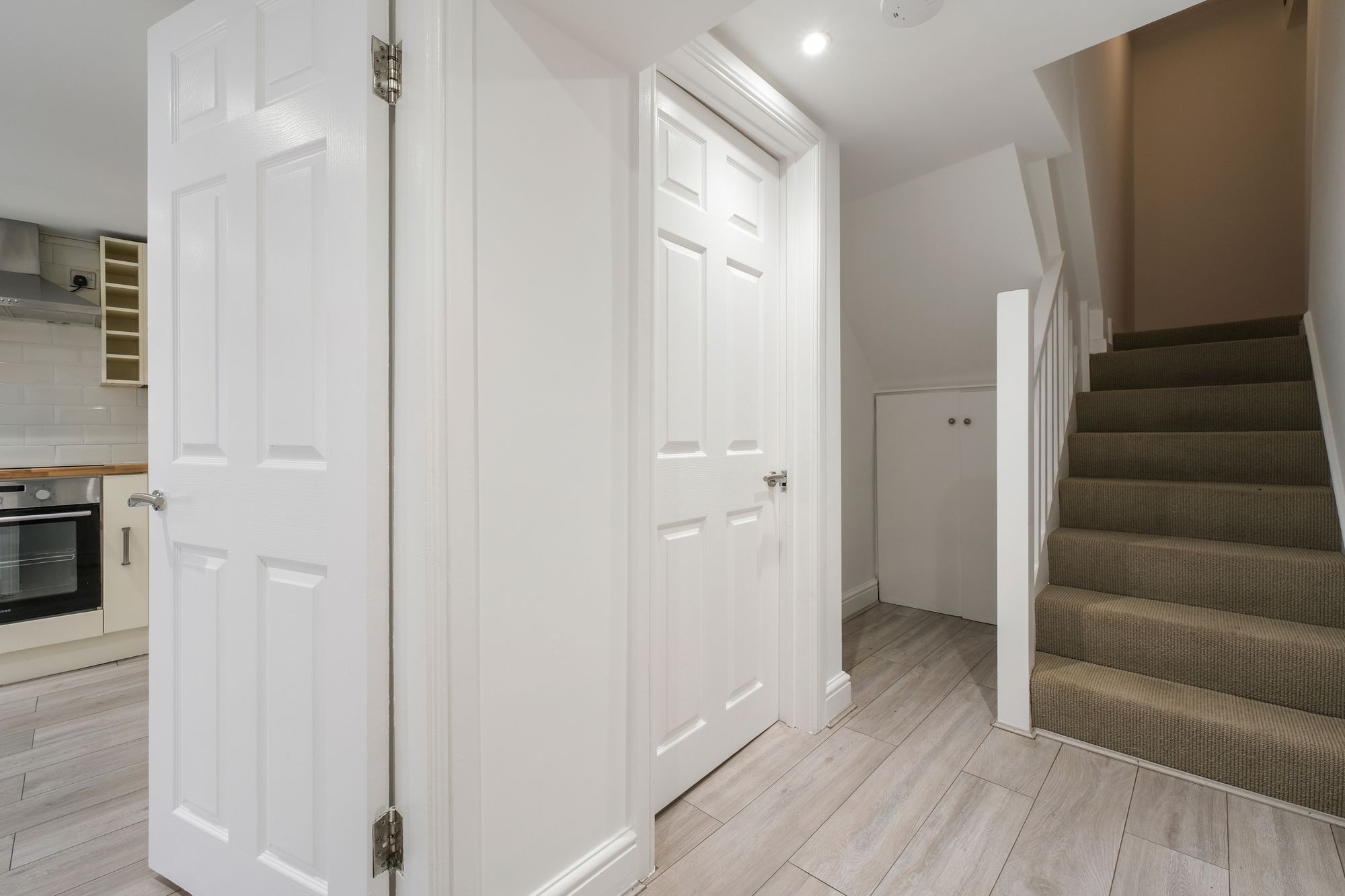 Images for Brownswood Road, London, N4 EAID:2092695728 BID:03b1b085-2c4d-4c75-8eea-20939b8639ac