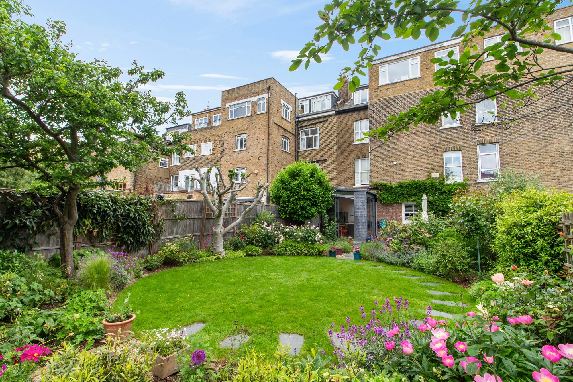 Images for Queens Drive, London, N4 EAID:2092695728 BID:03b1b085-2c4d-4c75-8eea-20939b8639ac