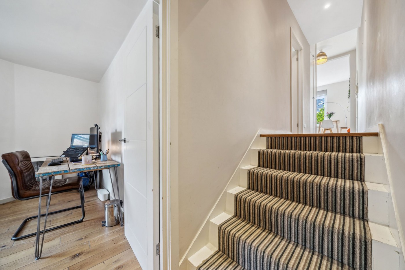 Images for Gloucester Drive, London, N4 EAID:2092695728 BID:03b1b085-2c4d-4c75-8eea-20939b8639ac