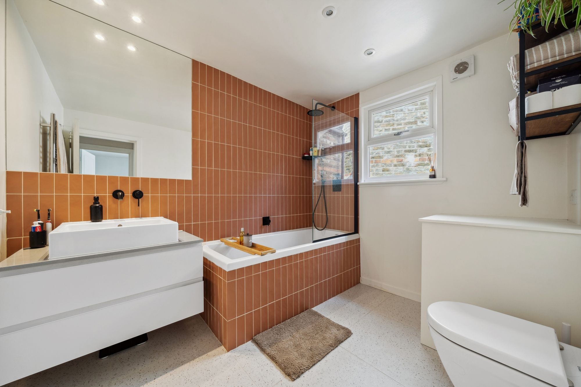 Images for Gloucester Drive, London, N4 EAID:2092695728 BID:03b1b085-2c4d-4c75-8eea-20939b8639ac