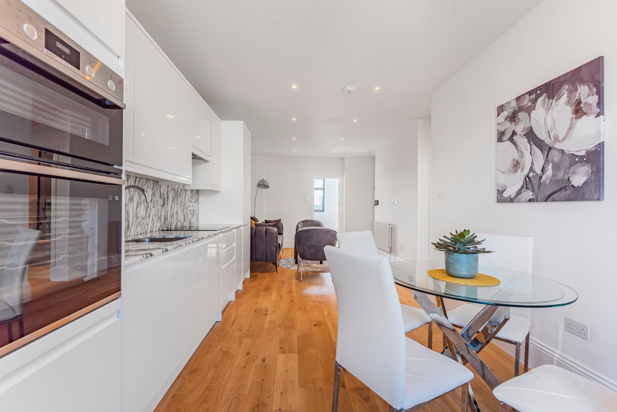Images for Blackstock Road, London, N4 EAID:2092695728 BID:03b1b085-2c4d-4c75-8eea-20939b8639ac