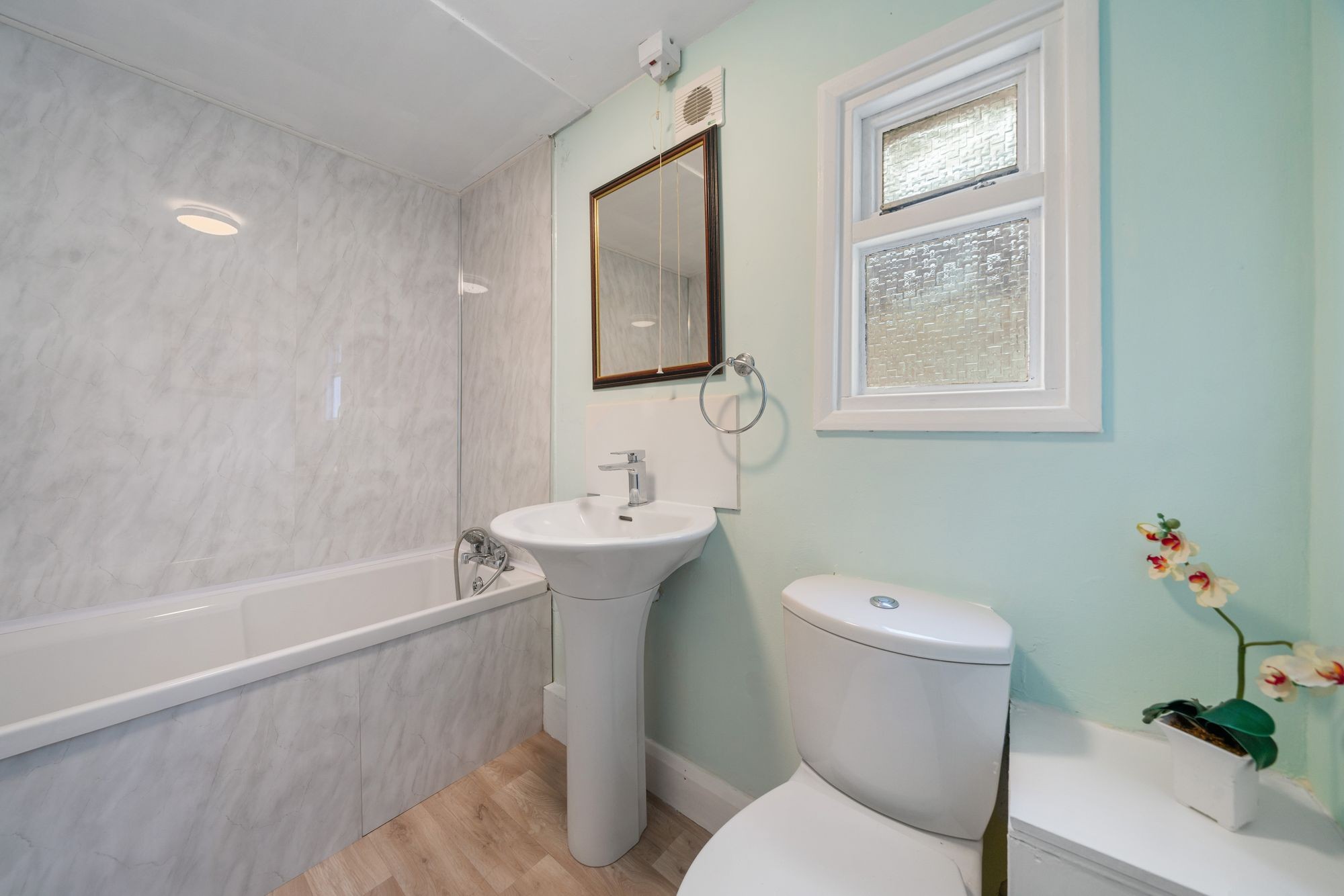 Images for St. Thomas's Road, London, N4 EAID:2092695728 BID:03b1b085-2c4d-4c75-8eea-20939b8639ac