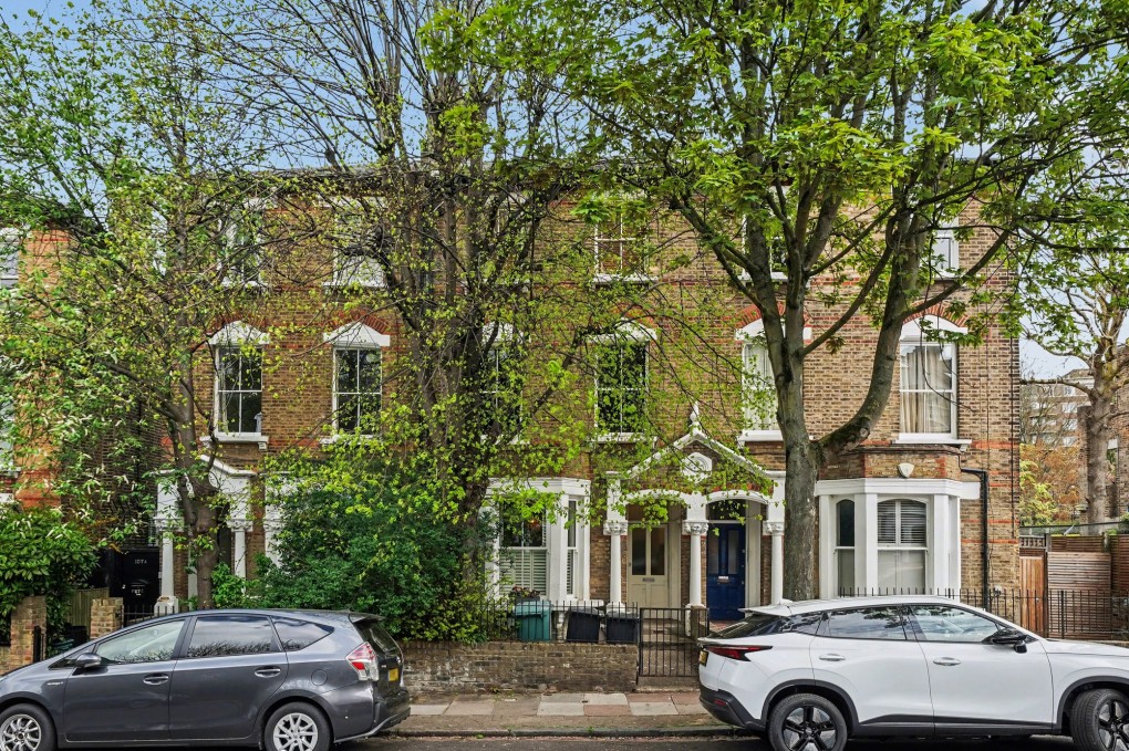View Full Details for Highbury Hill, London, N5 - EAID:2092695728, BID:03b1b085-2c4d-4c75-8eea-20939b8639ac