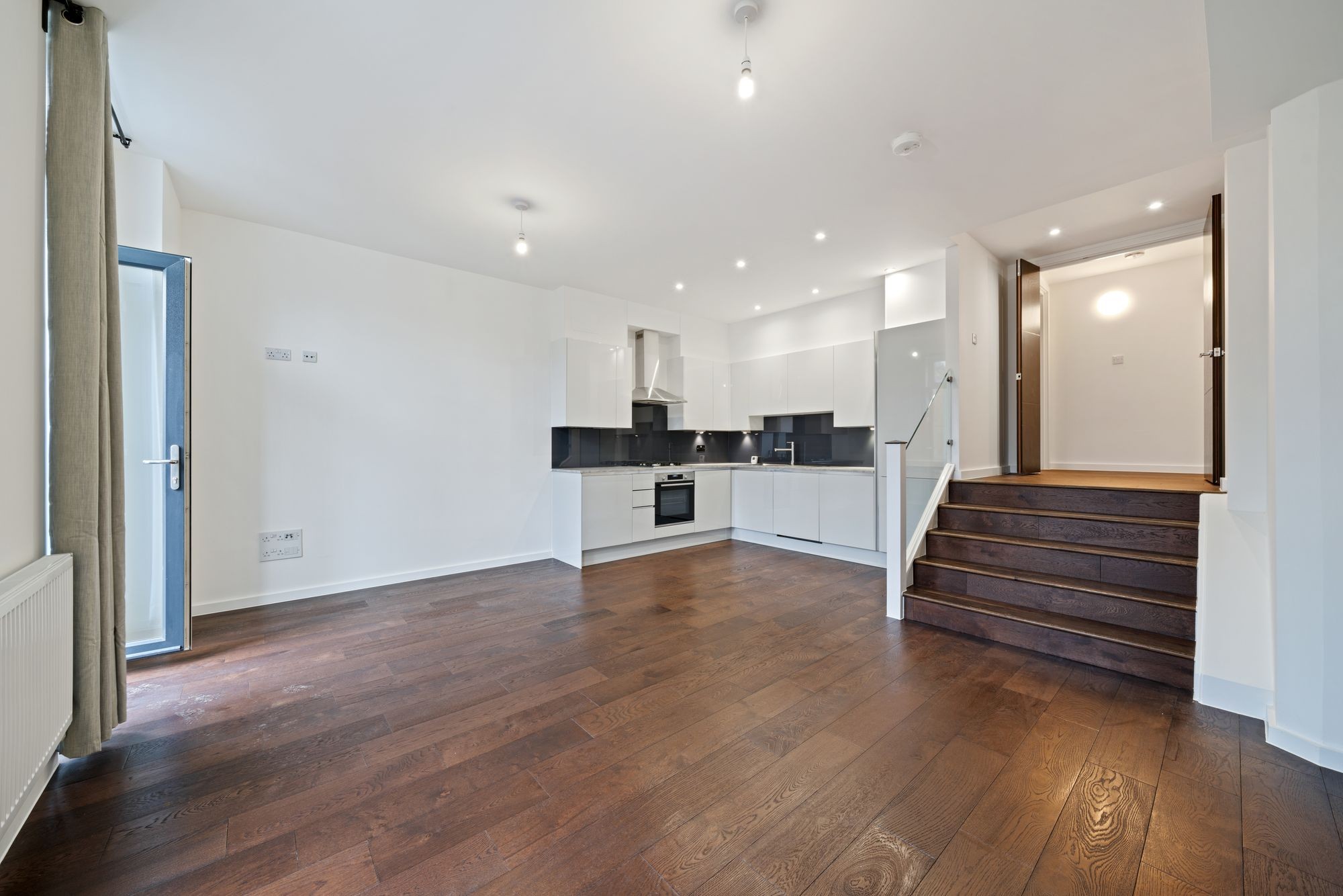 Images for Queens Drive, London, N4 EAID:2092695728 BID:03b1b085-2c4d-4c75-8eea-20939b8639ac