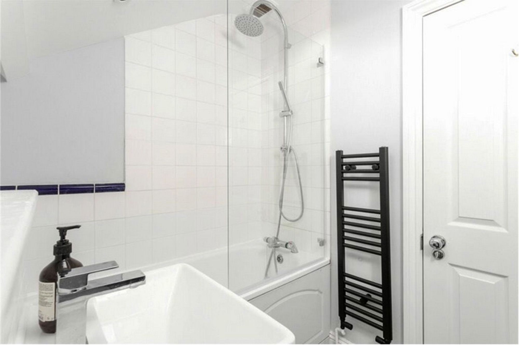 Images for Finsbury Park Road, London, N4 EAID:2092695728 BID:03b1b085-2c4d-4c75-8eea-20939b8639ac
