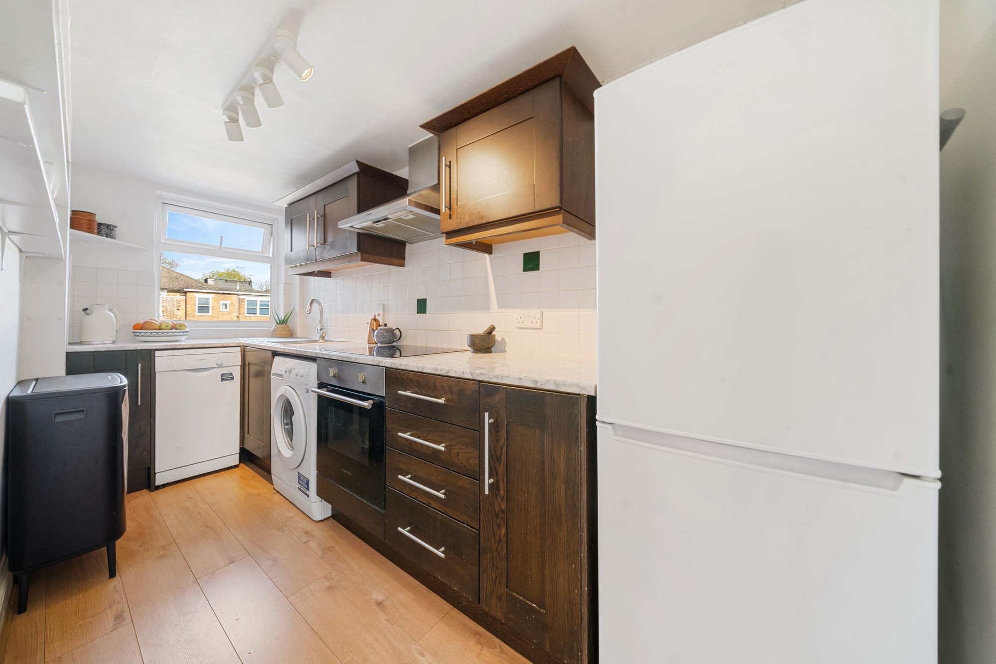 Images for Queens Drive, London, N4 EAID:2092695728 BID:03b1b085-2c4d-4c75-8eea-20939b8639ac