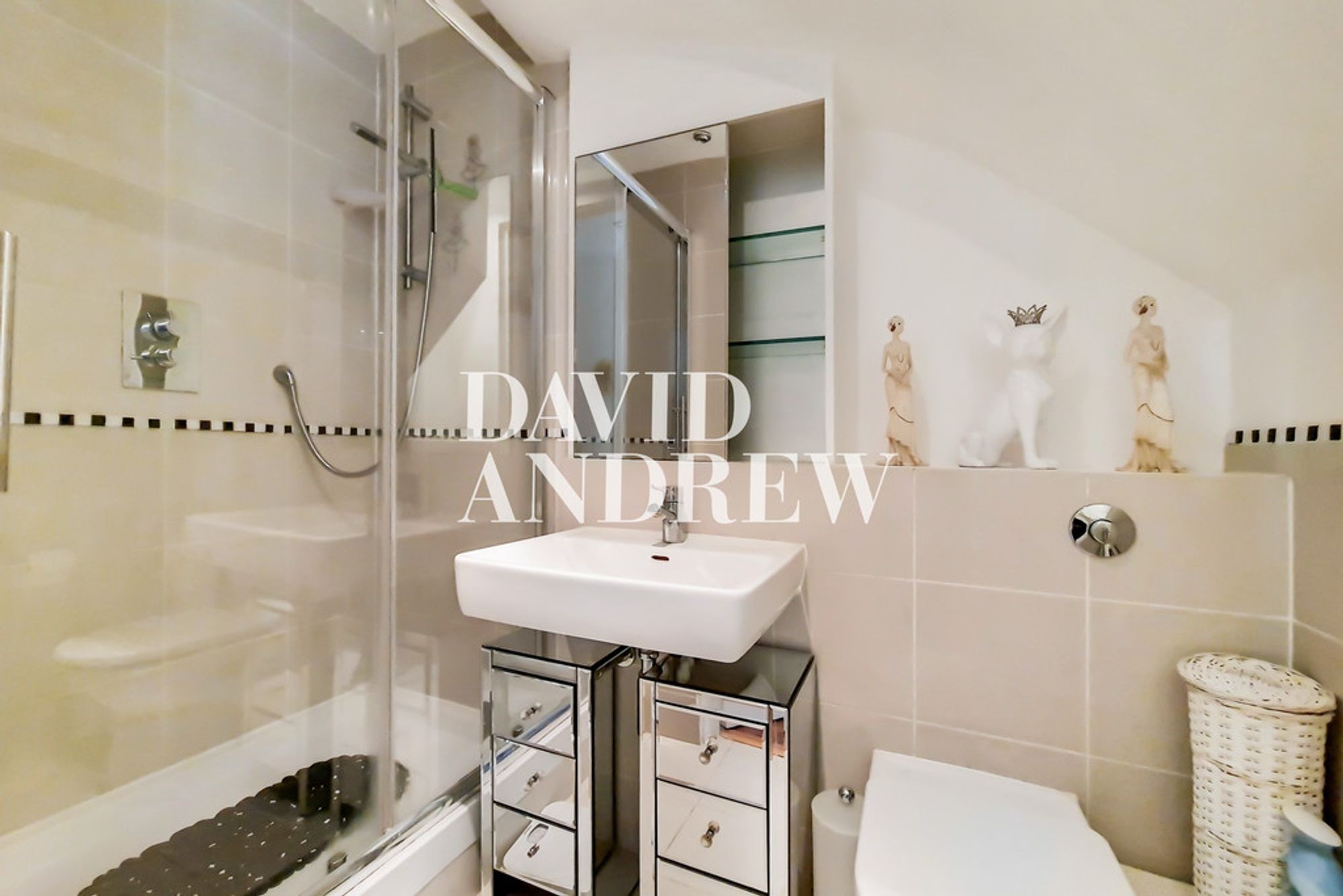 Images for Vale Row, London, N5 EAID:2092695728 BID:03b1b085-2c4d-4c75-8eea-20939b8639ac