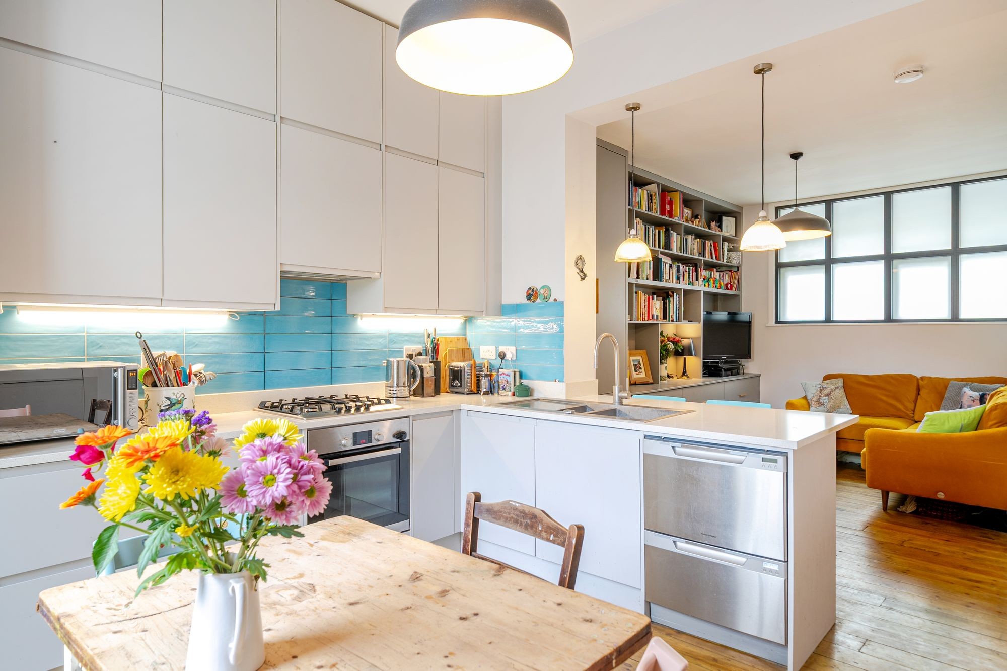 Images for 702 Holloway Road, London, N19 EAID:2092695728 BID:a6721746-bd1f-4561-86df-c186f35b52e2