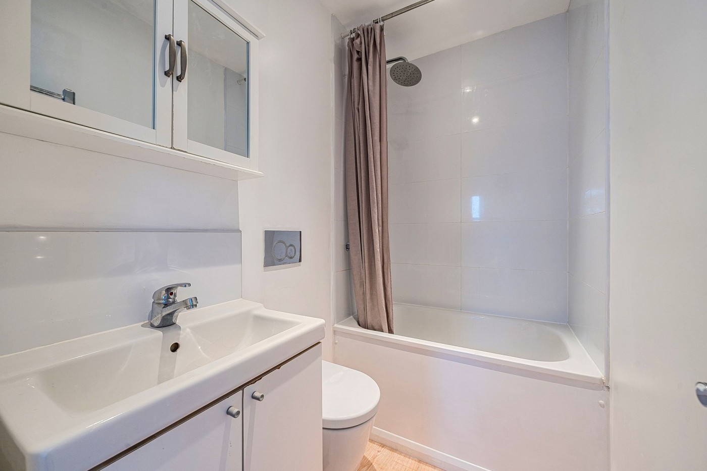 Images for Cardozo Road, London, N7 EAID:2092695728 BID:a6721746-bd1f-4561-86df-c186f35b52e2