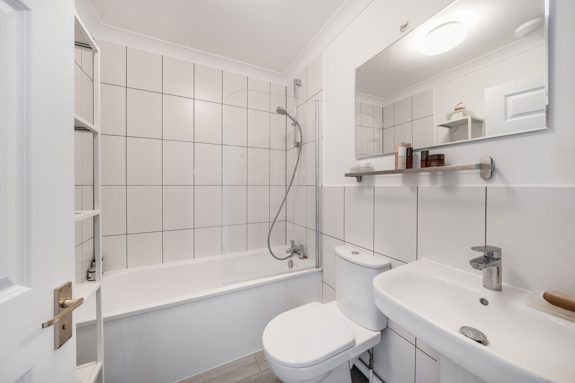 Images for Colthurst Crescent, London, N4 EAID:2092695728 BID:03b1b085-2c4d-4c75-8eea-20939b8639ac