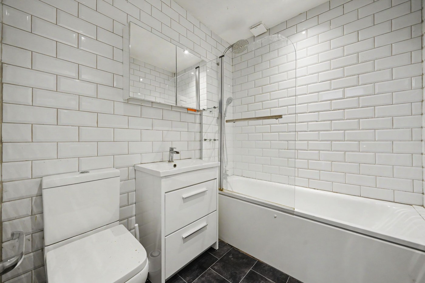 Images for Stanhope Gardens, London, N6 EAID:2092695728 BID:a6721746-bd1f-4561-86df-c186f35b52e2