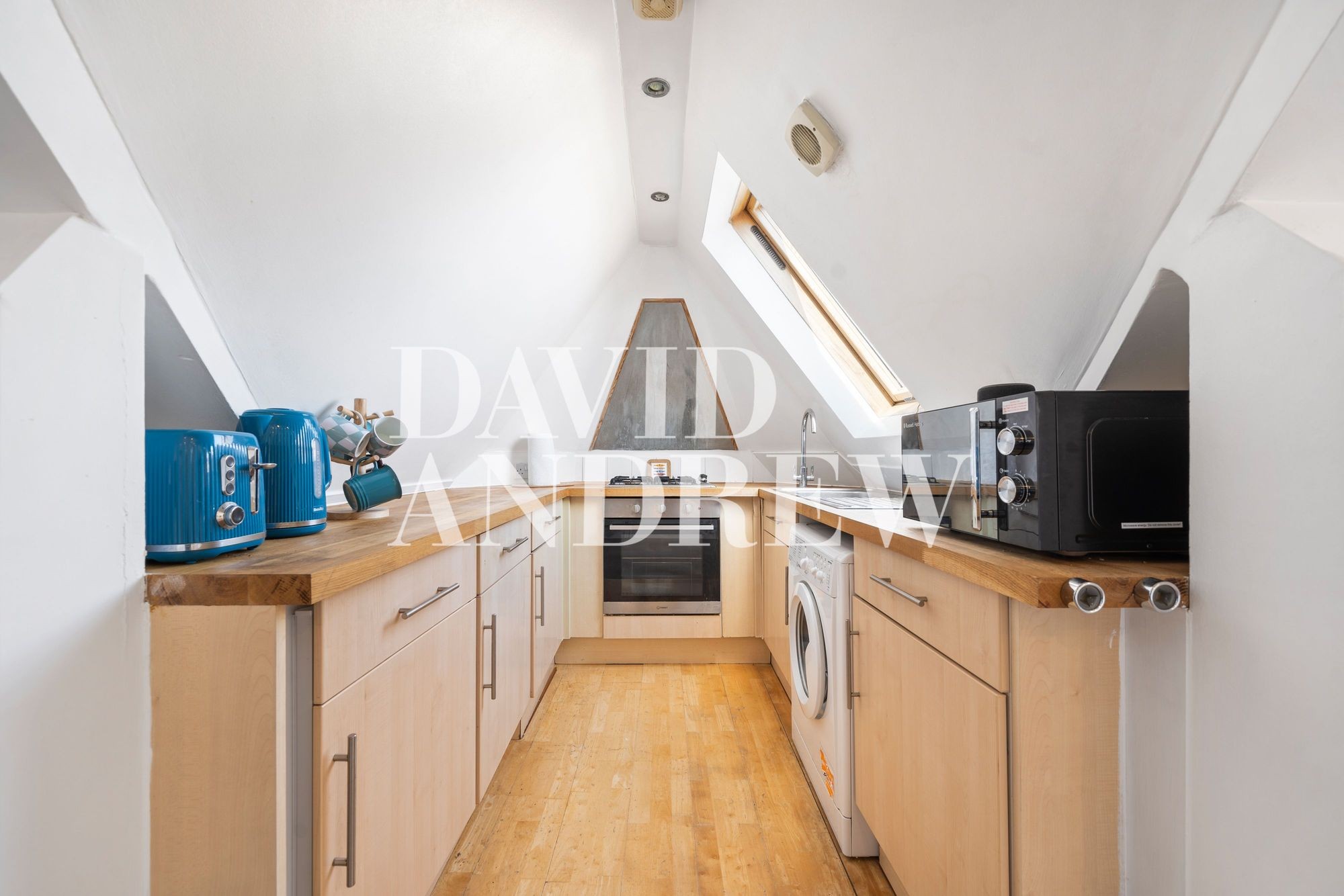 Images for Gunton Road, London, E5 EAID:2092695728 BID:03b1b085-2c4d-4c75-8eea-20939b8639ac