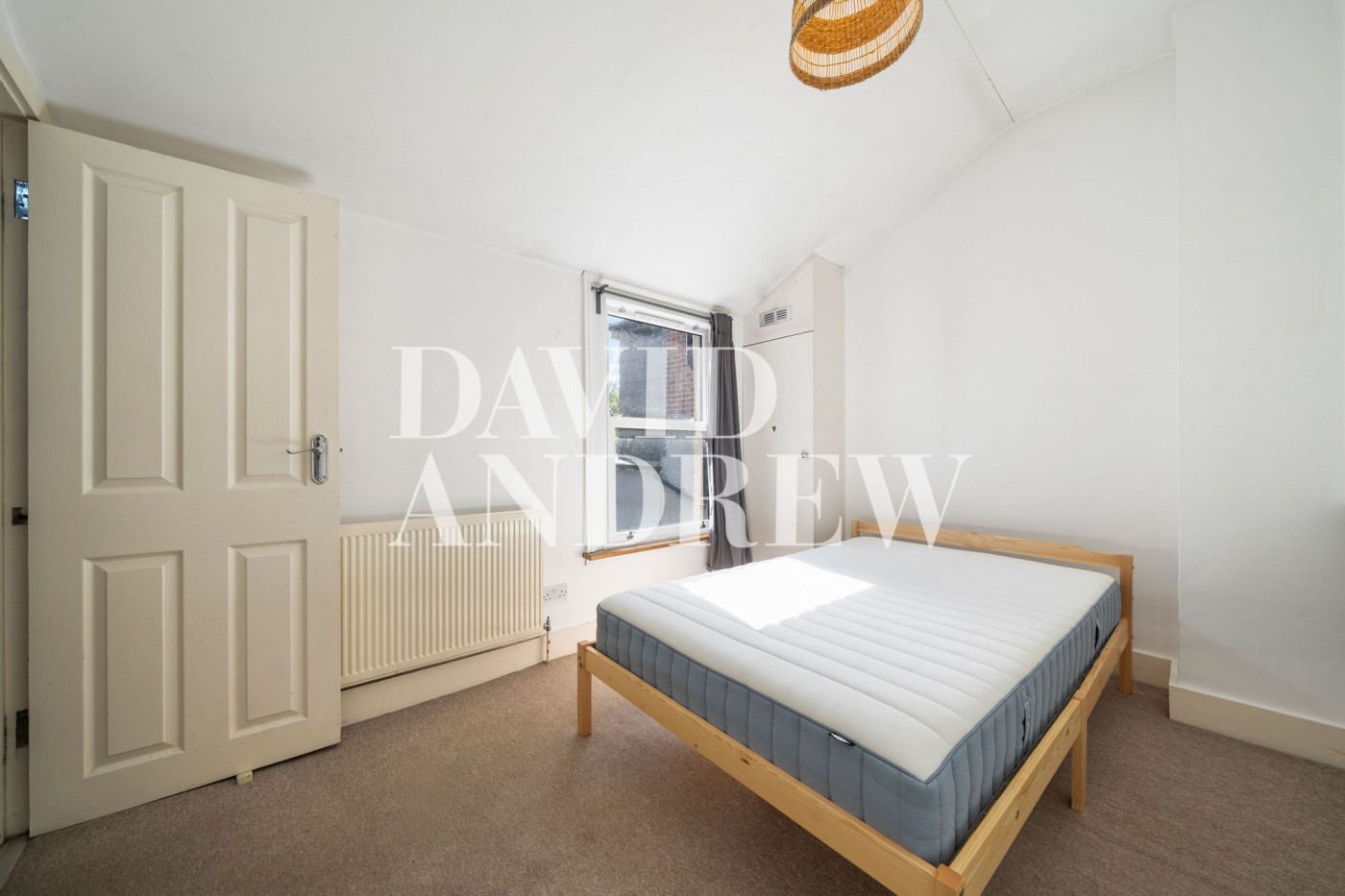 Images for Gunton Road, London, E5 EAID:2092695728 BID:03b1b085-2c4d-4c75-8eea-20939b8639ac