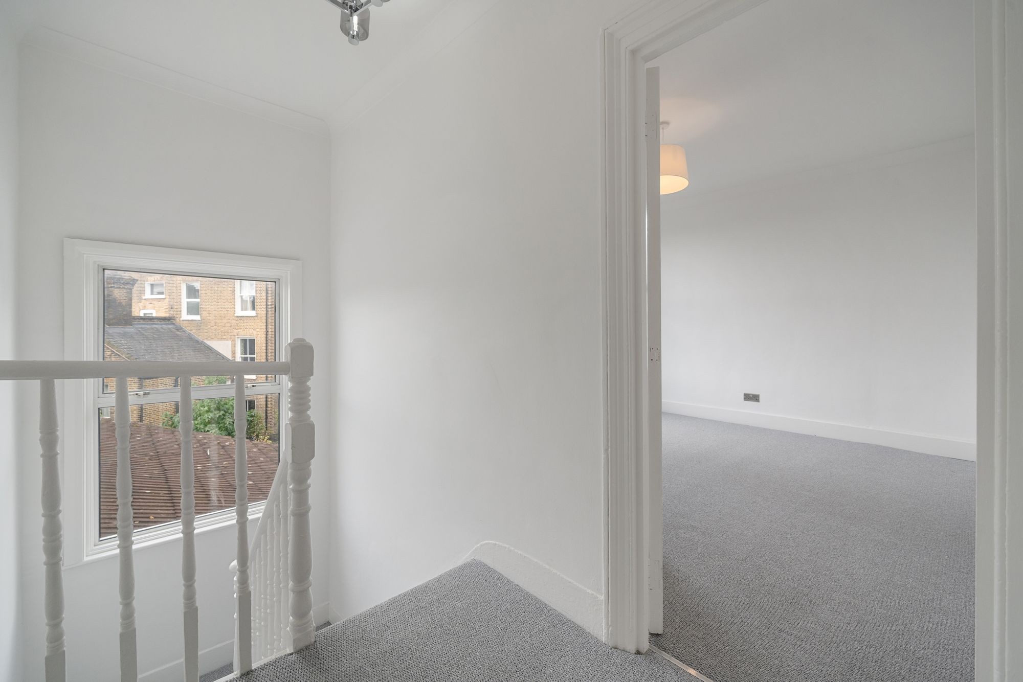 Images for Chatsworth Road, London, E5 EAID:2092695728 BID:03b1b085-2c4d-4c75-8eea-20939b8639ac