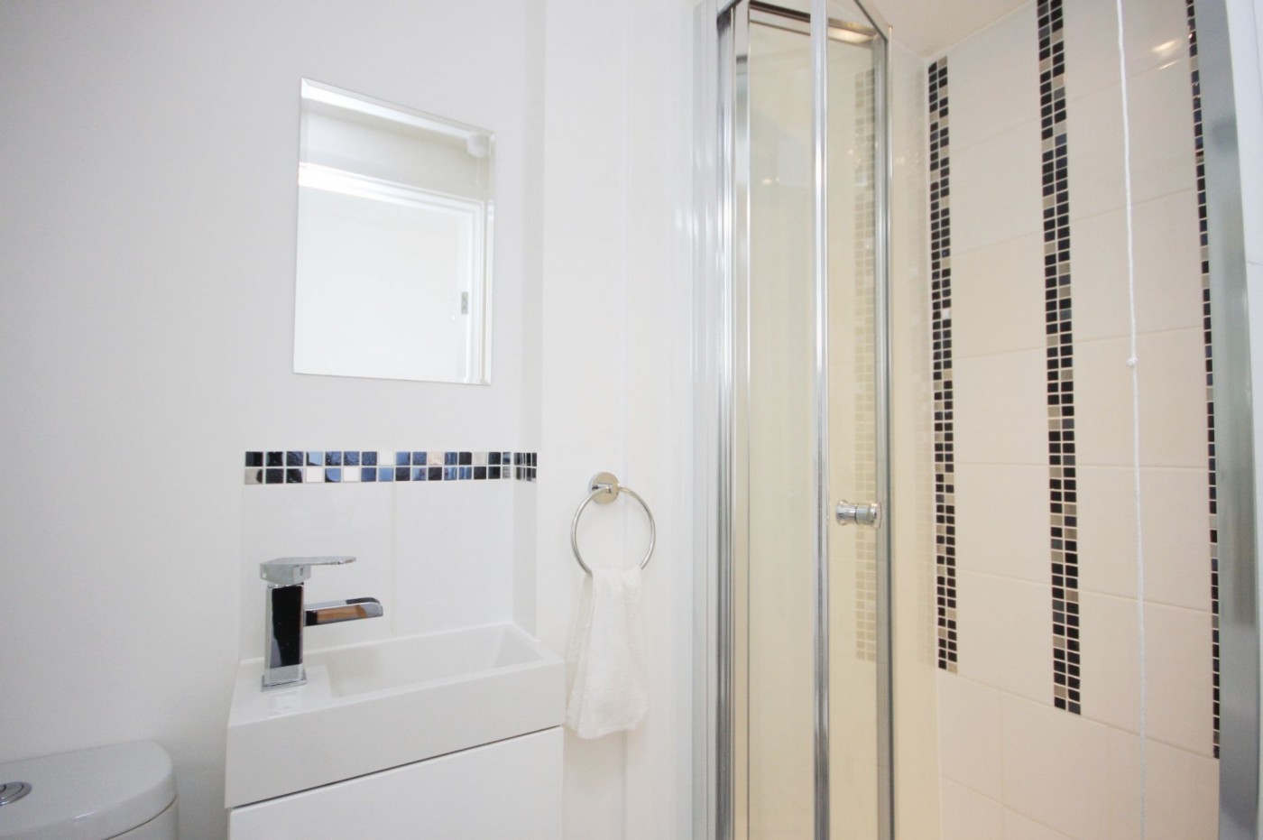 Images for Finsbury Park Road, London, N4 EAID:2092695728 BID:03b1b085-2c4d-4c75-8eea-20939b8639ac