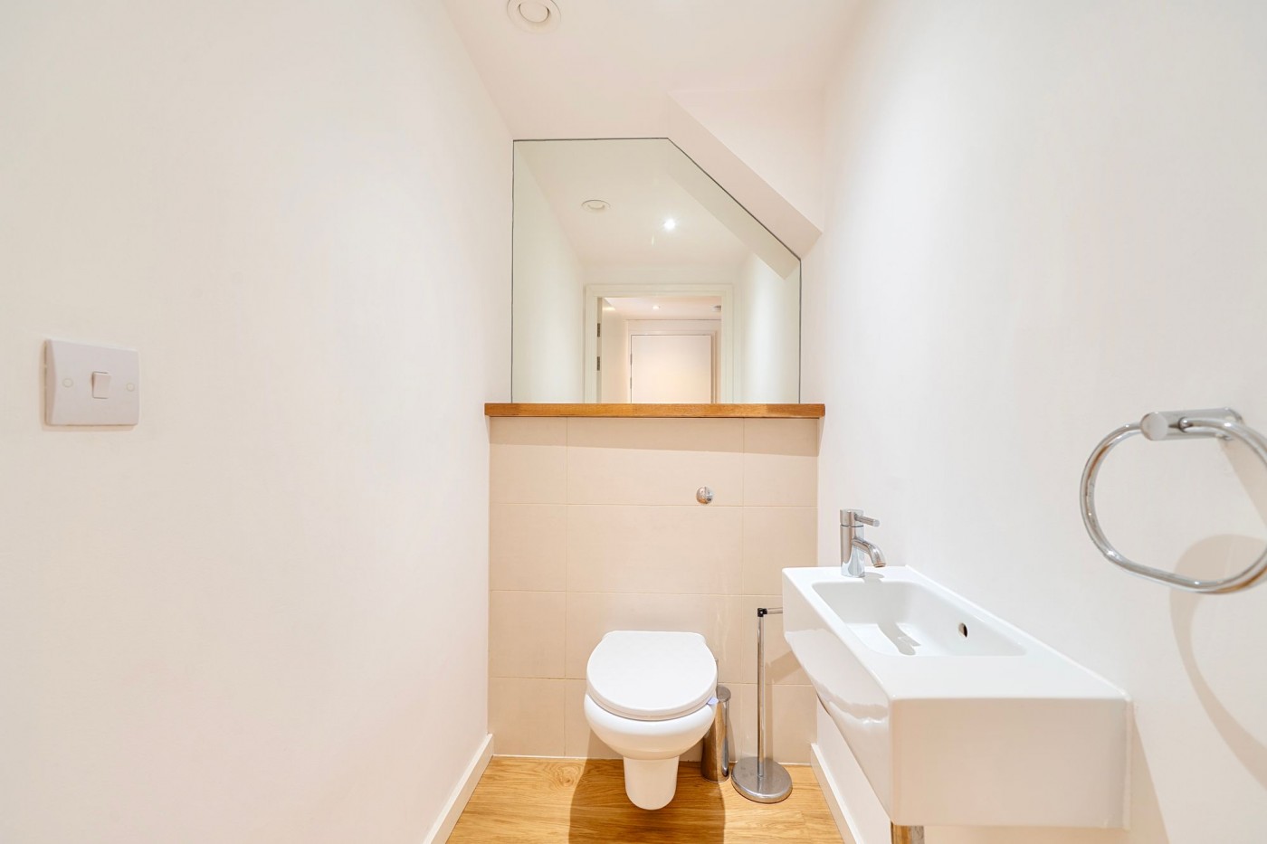 Images for Hornsey Road, London, N7 EAID:2092695728 BID:a6721746-bd1f-4561-86df-c186f35b52e2