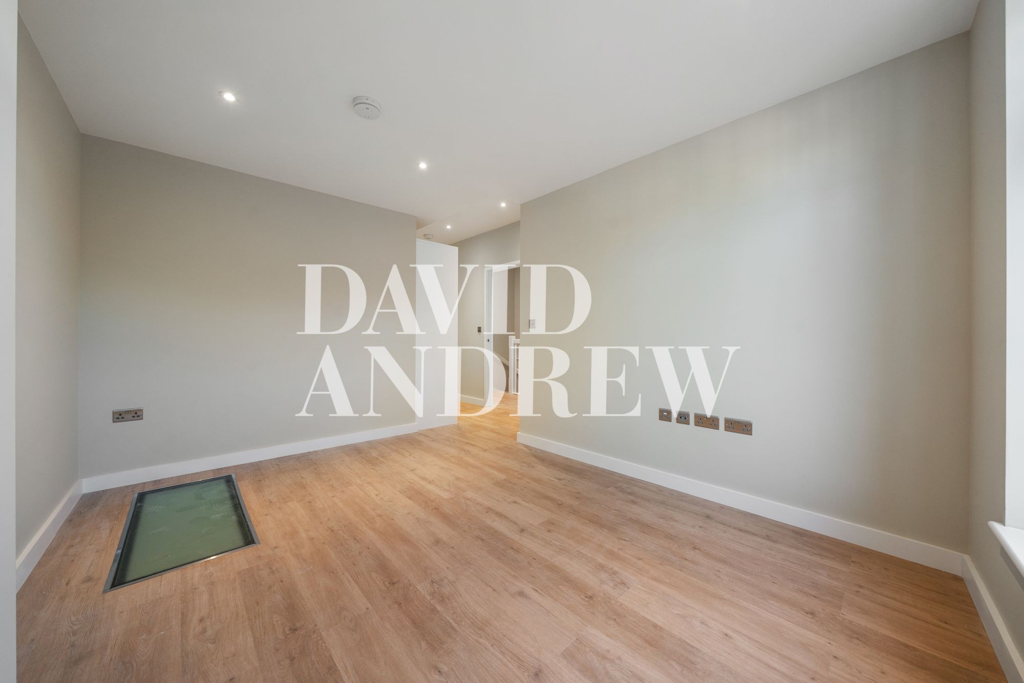 Images for Fortis Green, London, N2 EAID:2092695728 BID:a6721746-bd1f-4561-86df-c186f35b52e2
