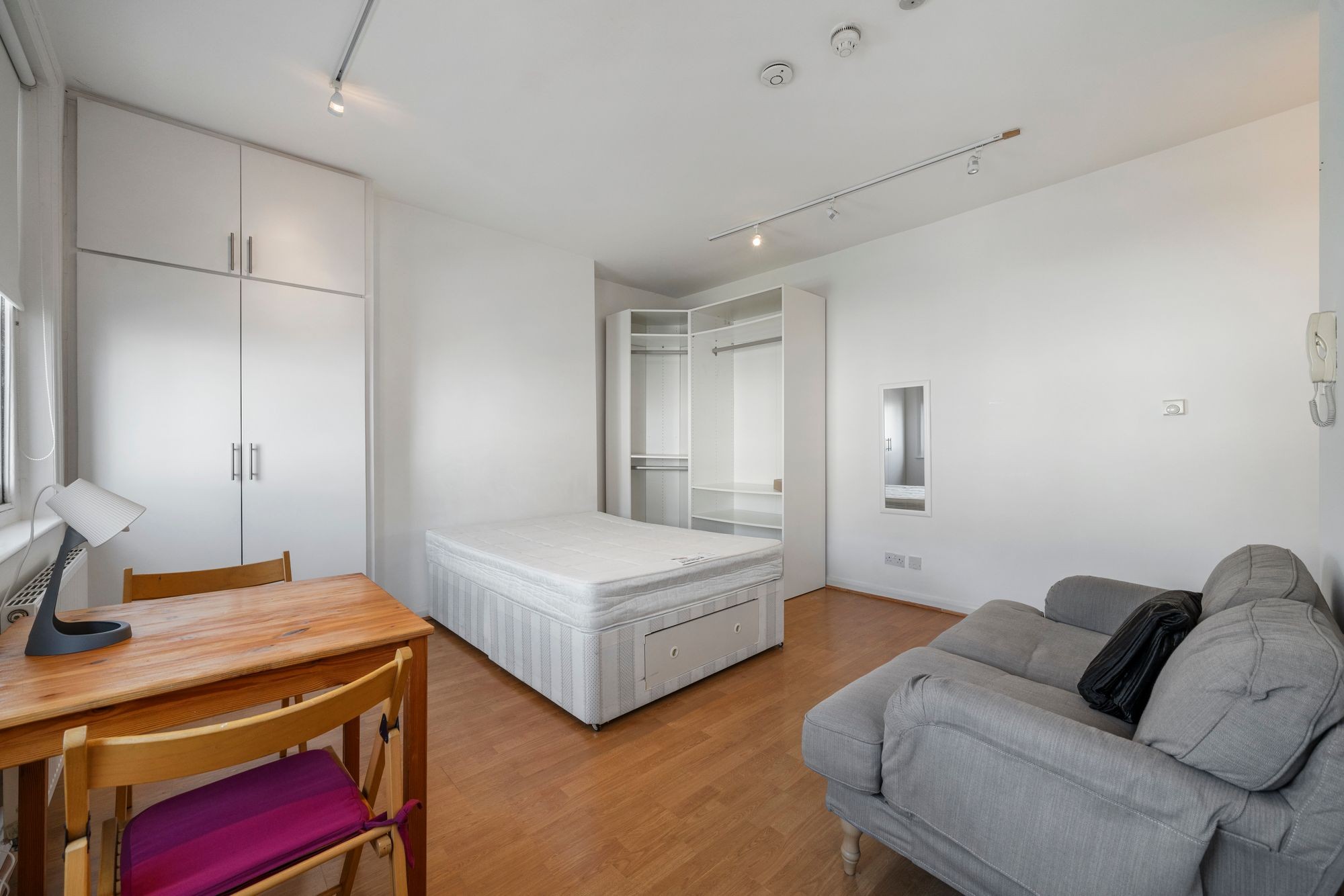 Images for Stroud Green Road, London, N4 EAID:2092695728 BID:d78cdad6-8851-45ca-b966-38a91e6bb6bf