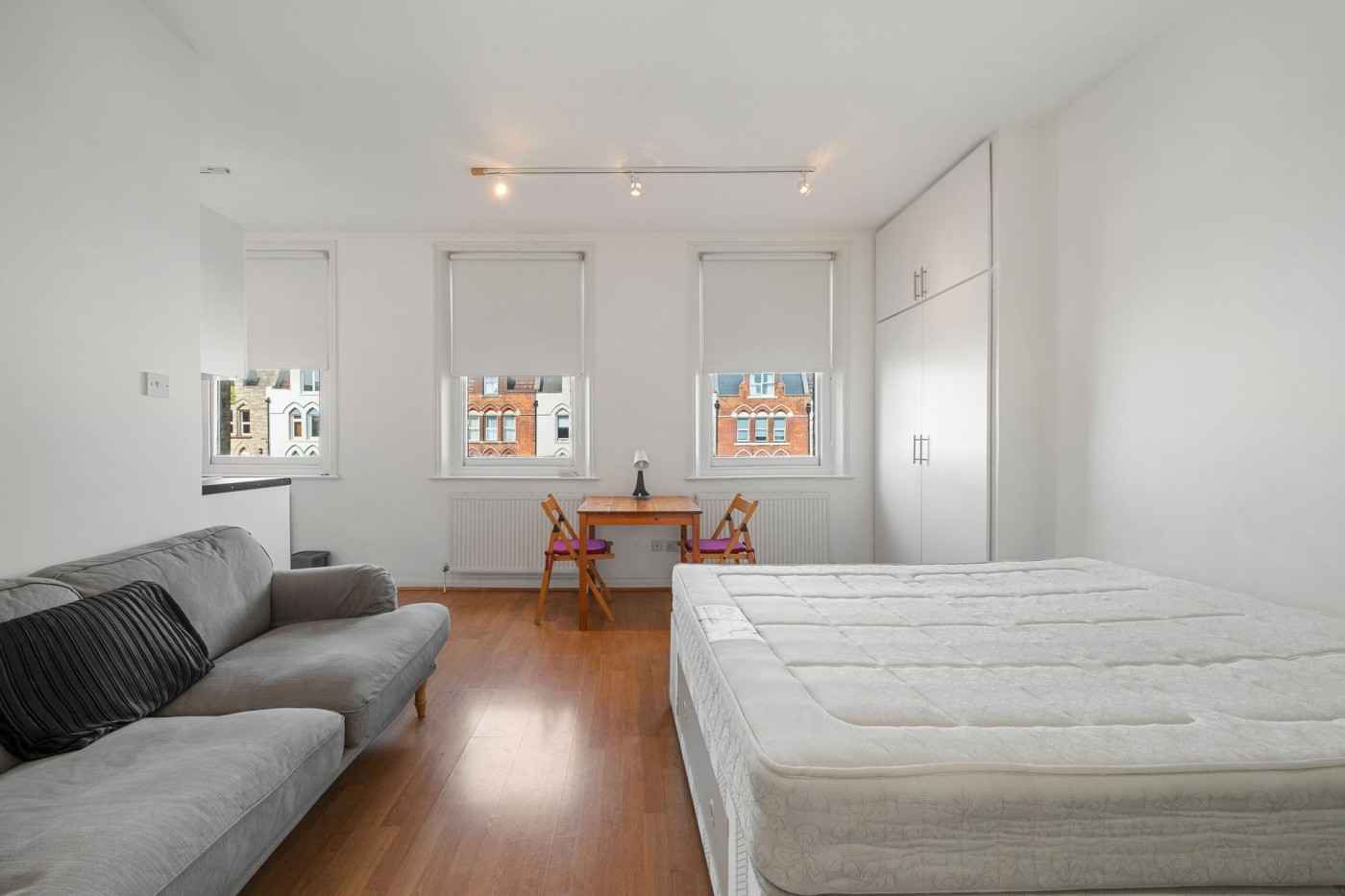 Images for Stroud Green Road, London, N4 EAID:2092695728 BID:d78cdad6-8851-45ca-b966-38a91e6bb6bf