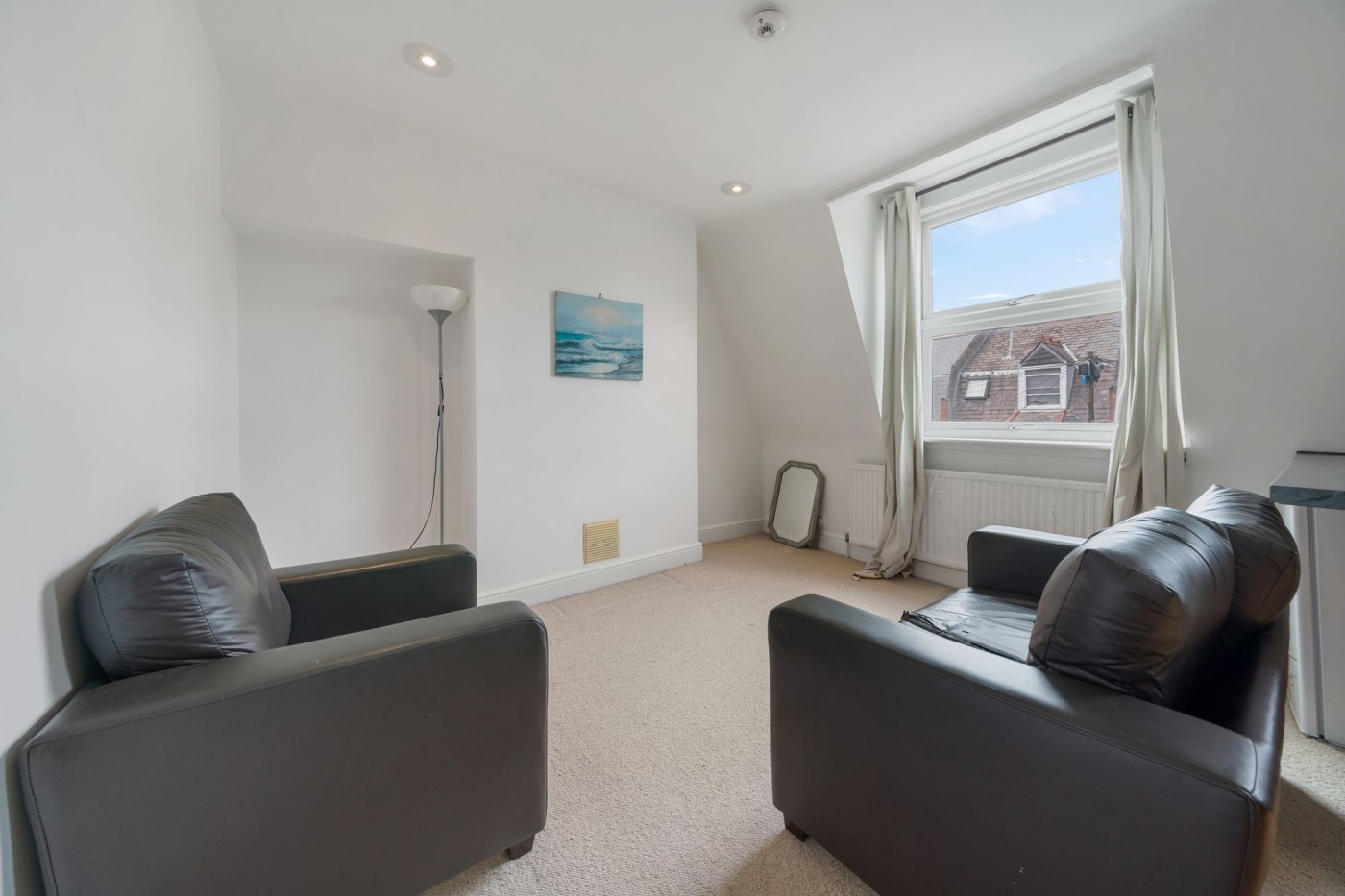 Images for Birnam Road, London, N4 EAID:2092695728 BID:d78cdad6-8851-45ca-b966-38a91e6bb6bf