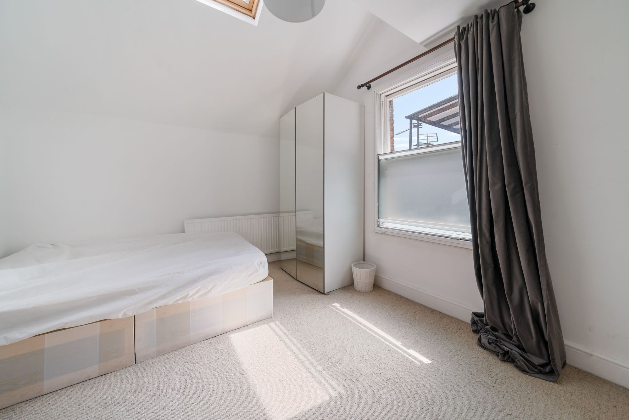 Images for Birnam Road, London, N4 EAID:2092695728 BID:d78cdad6-8851-45ca-b966-38a91e6bb6bf