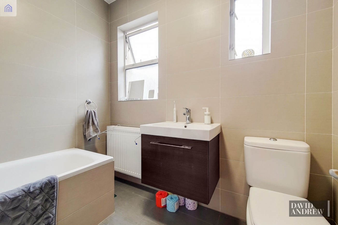 Images for Falkland Road, London, N8 EAID:2092695728 BID:d78cdad6-8851-45ca-b966-38a91e6bb6bf