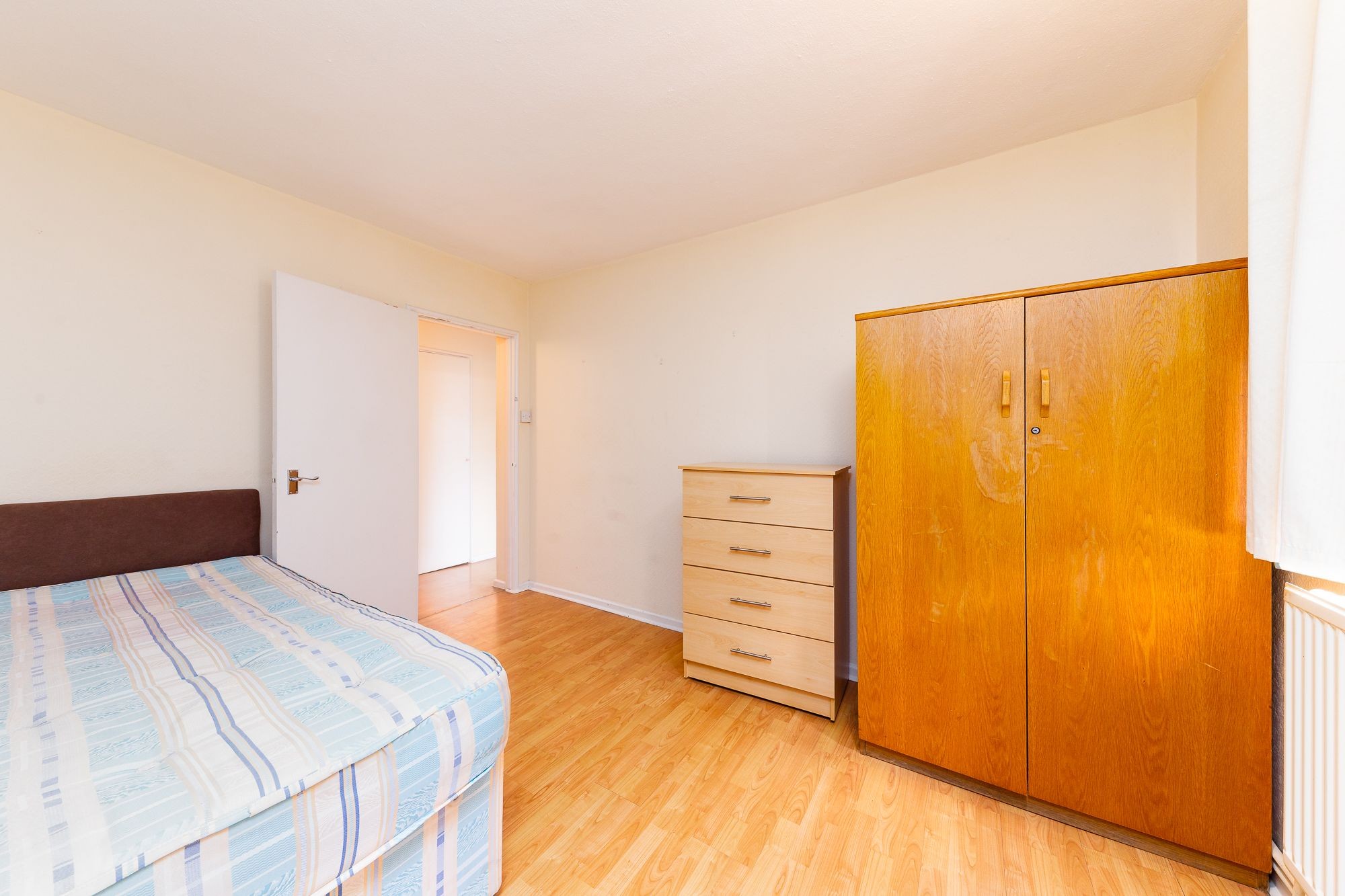 Images for Stroud Green Road, Charter Court Stroud Green Road, N4 EAID:2092695728 BID:d78cdad6-8851-45ca-b966-38a91e6bb6bf