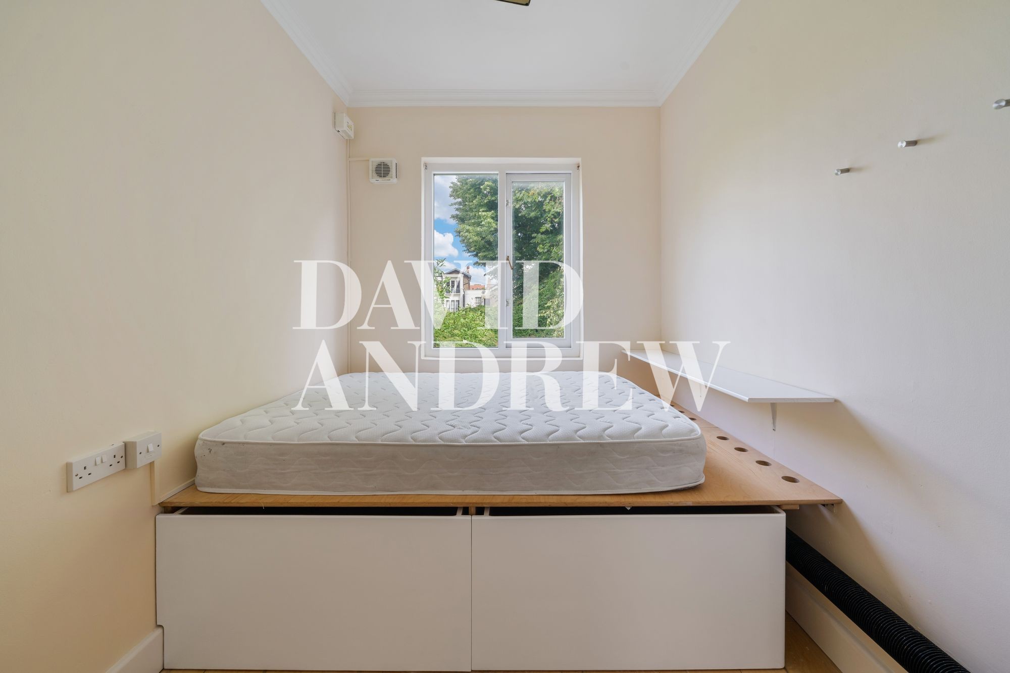 Images for Moray Road, London, N4 EAID:2092695728 BID:d78cdad6-8851-45ca-b966-38a91e6bb6bf