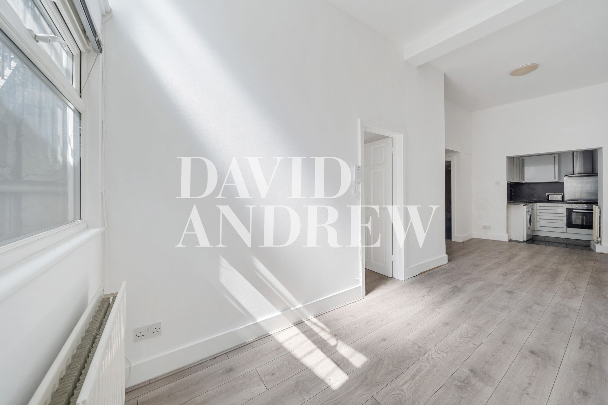 Images for Holloway Road, London, N19 EAID:2092695728 BID:a6721746-bd1f-4561-86df-c186f35b52e2