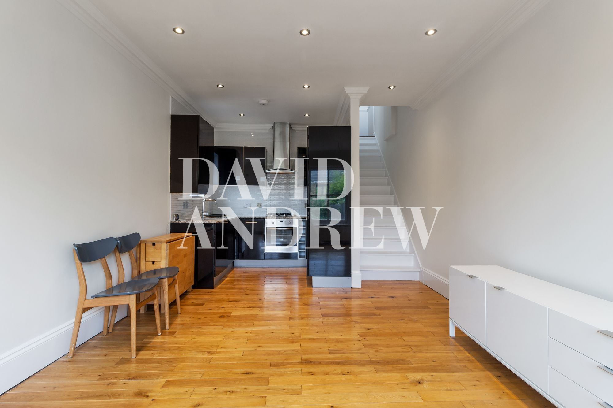 Images for Bickerton Road, London, N19 EAID:2092695728 BID:a6721746-bd1f-4561-86df-c186f35b52e2