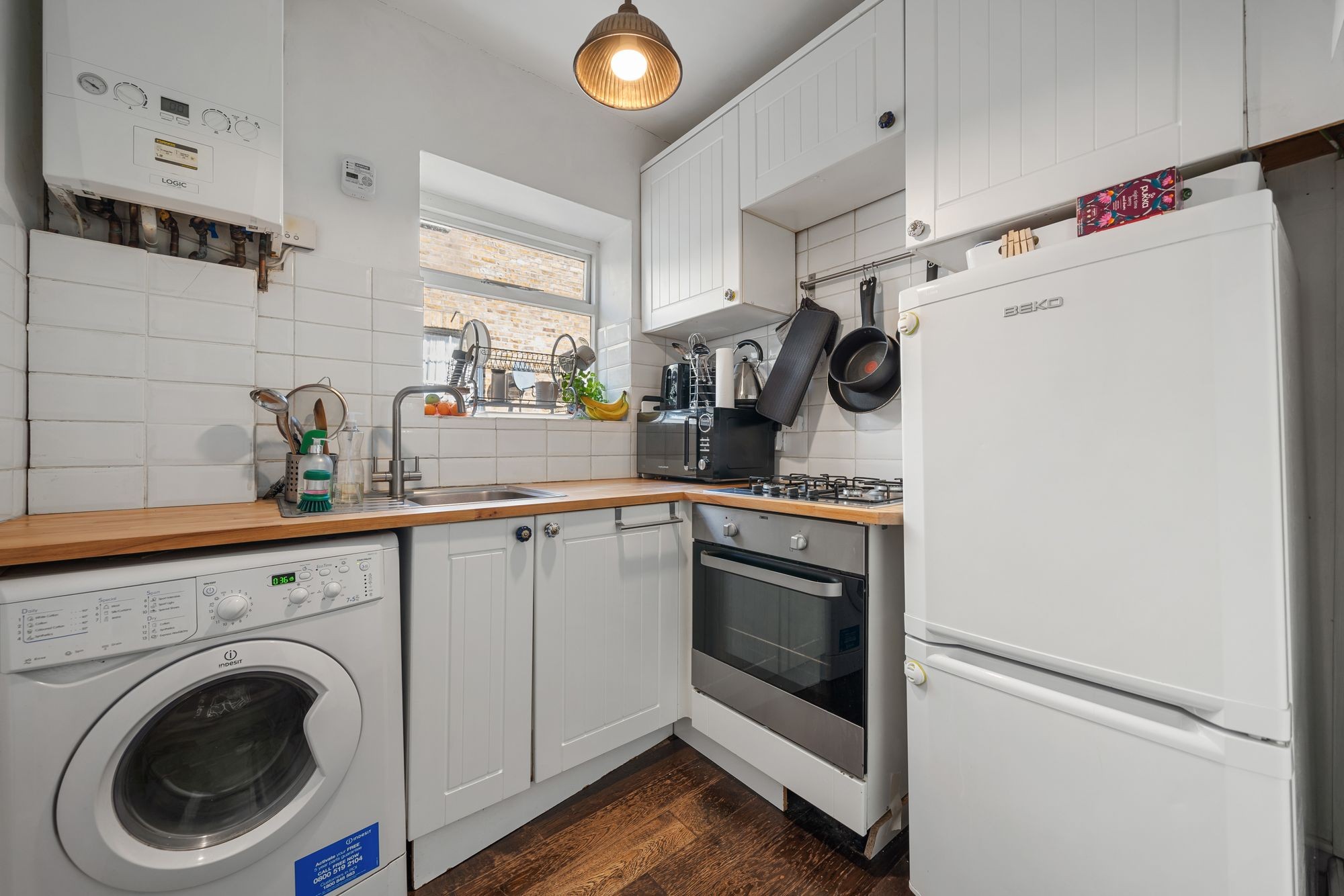 Images for Caledonian Road, London, N7 EAID:2092695728 BID:a6721746-bd1f-4561-86df-c186f35b52e2