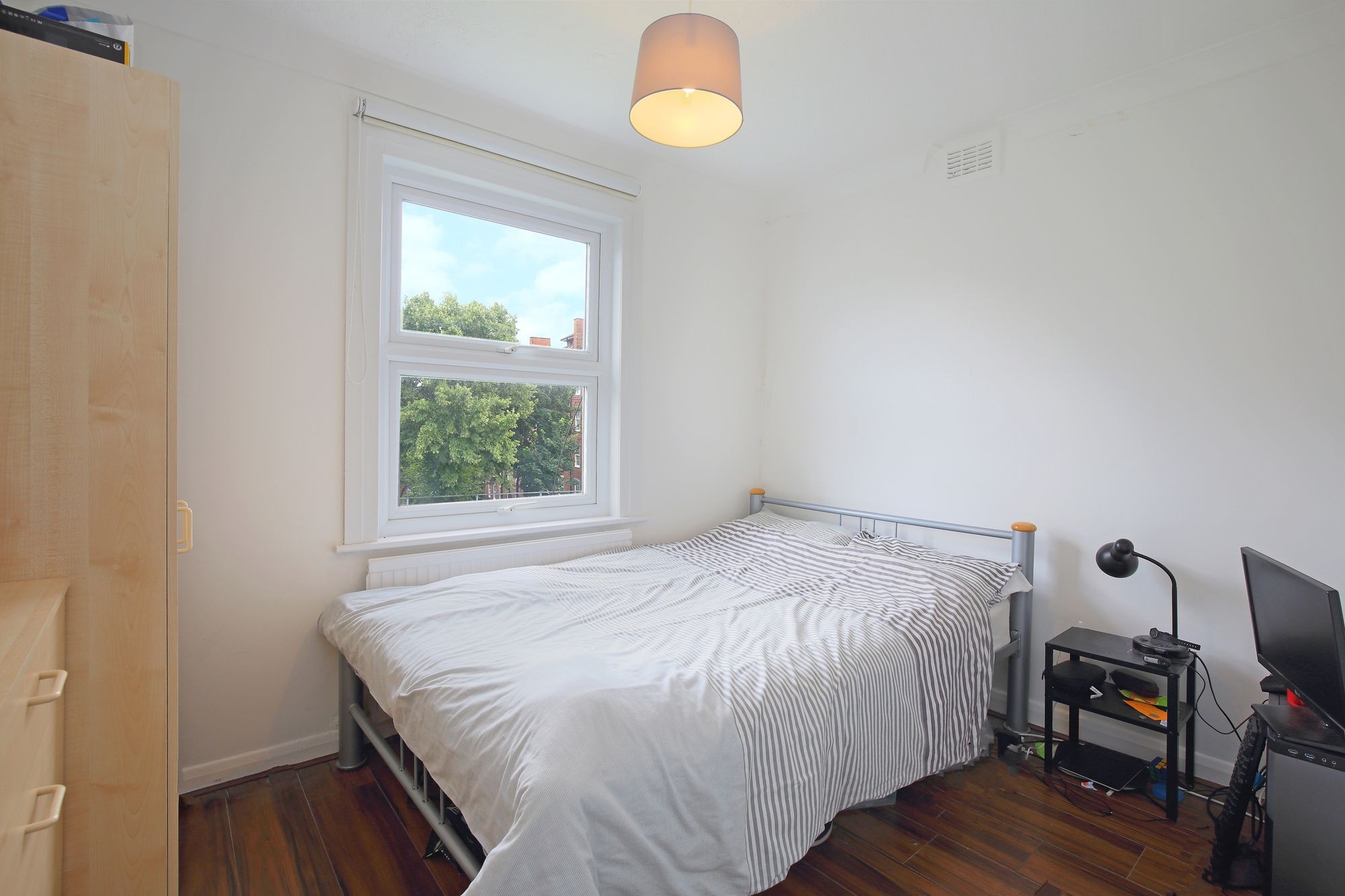 Images for Birnam Road, London, N4 EAID:2092695728 BID:d78cdad6-8851-45ca-b966-38a91e6bb6bf