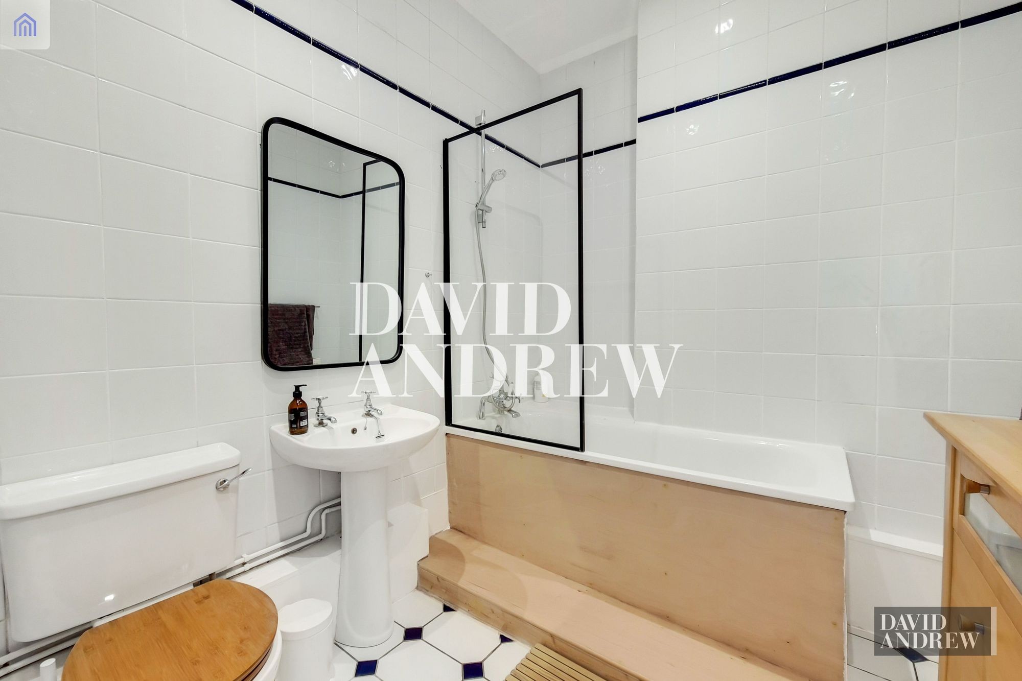 Images for Mount Pleasant Crescent, London, N4 EAID:2092695728 BID:d78cdad6-8851-45ca-b966-38a91e6bb6bf