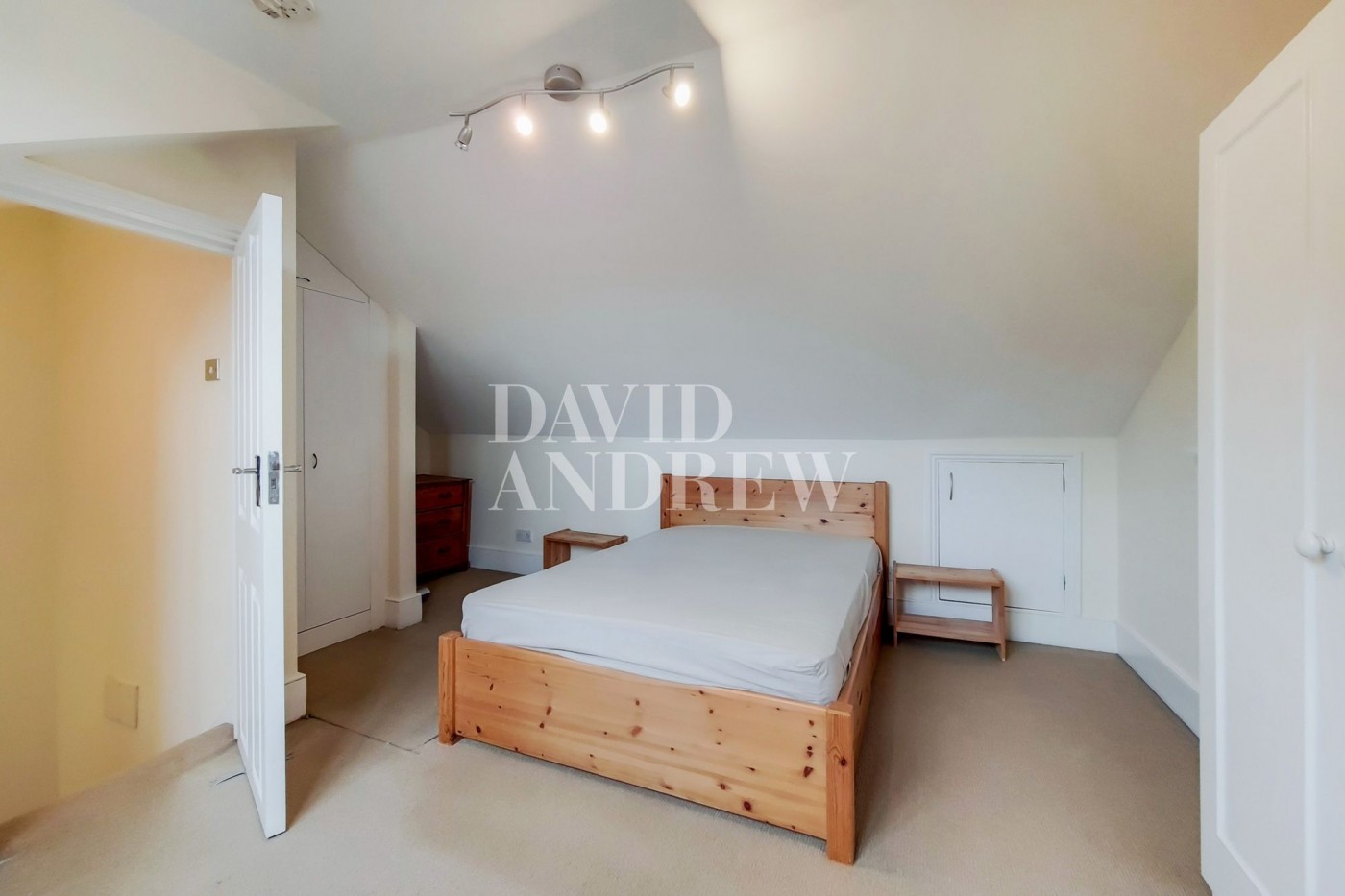 Images for St. John's Way, London, N19 EAID:2092695728 BID:a6721746-bd1f-4561-86df-c186f35b52e2