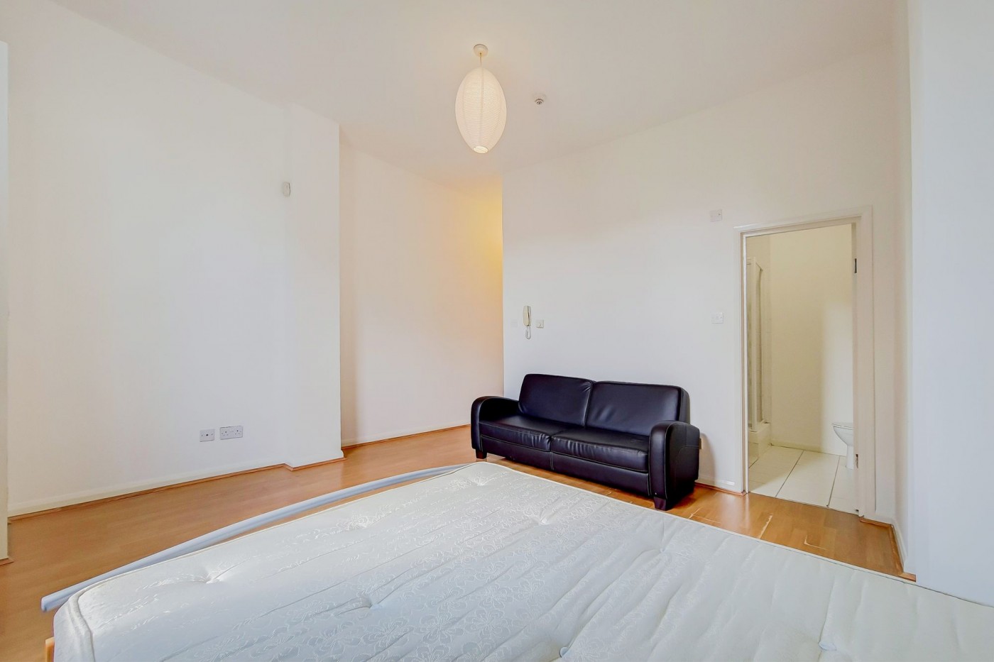 Images for Stroud Green Road, London, N4 EAID:2092695728 BID:d78cdad6-8851-45ca-b966-38a91e6bb6bf