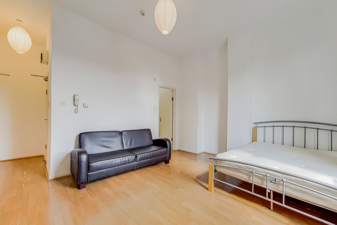 Images for Stroud Green Road, London, N4 EAID:2092695728 BID:d78cdad6-8851-45ca-b966-38a91e6bb6bf