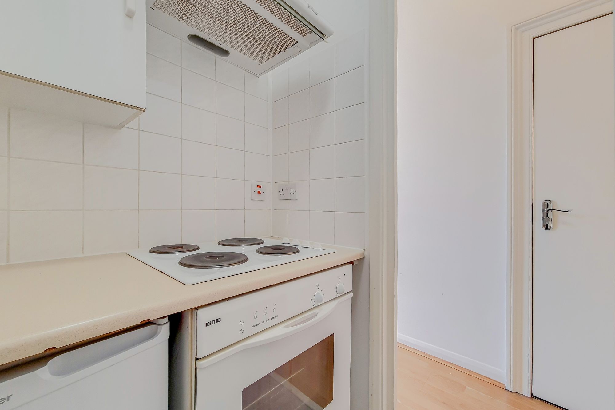 Images for Stroud Green Road, London, N4 EAID:2092695728 BID:d78cdad6-8851-45ca-b966-38a91e6bb6bf