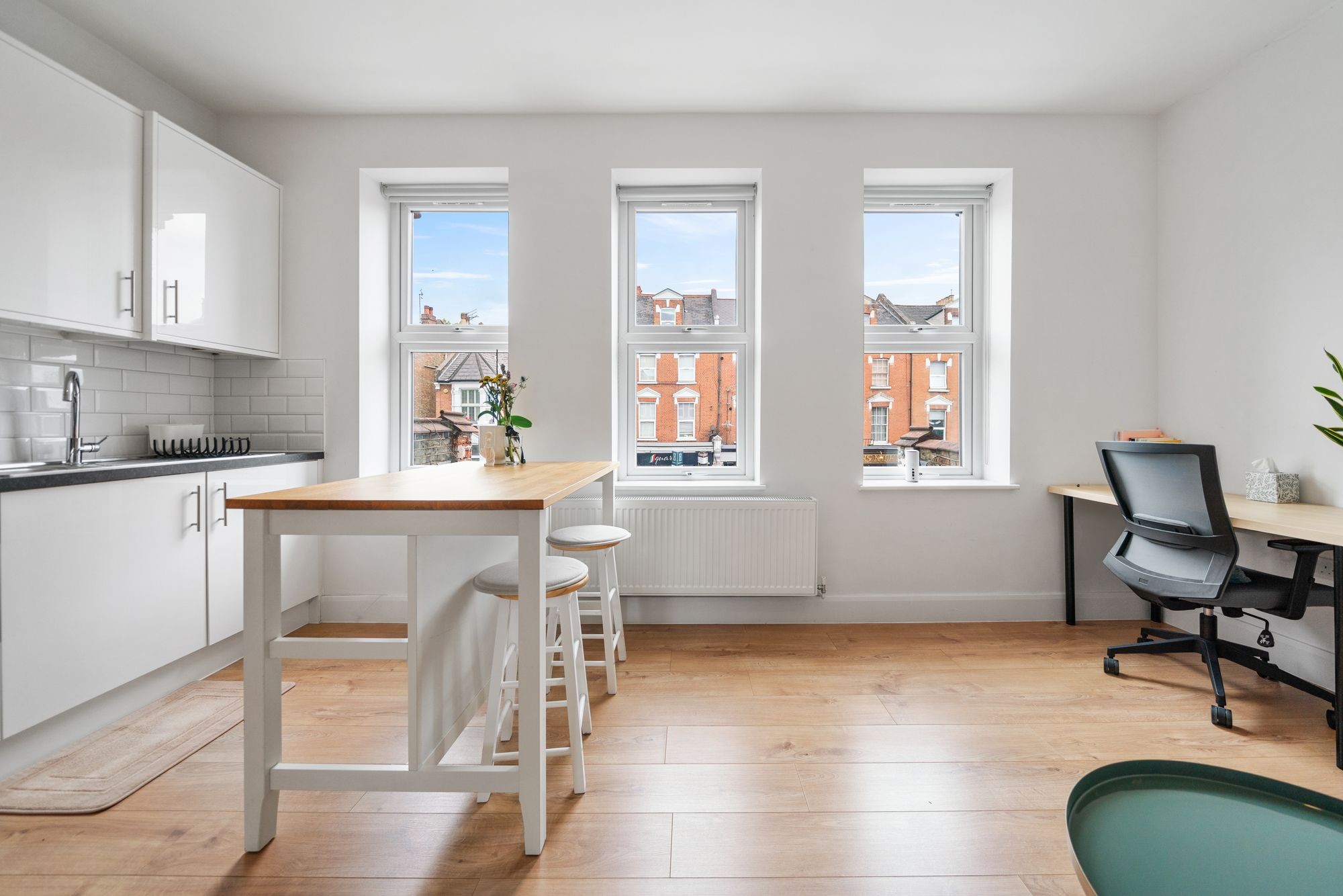 Images for Ferme Park Road, London, N4 EAID:2092695728 BID:d78cdad6-8851-45ca-b966-38a91e6bb6bf