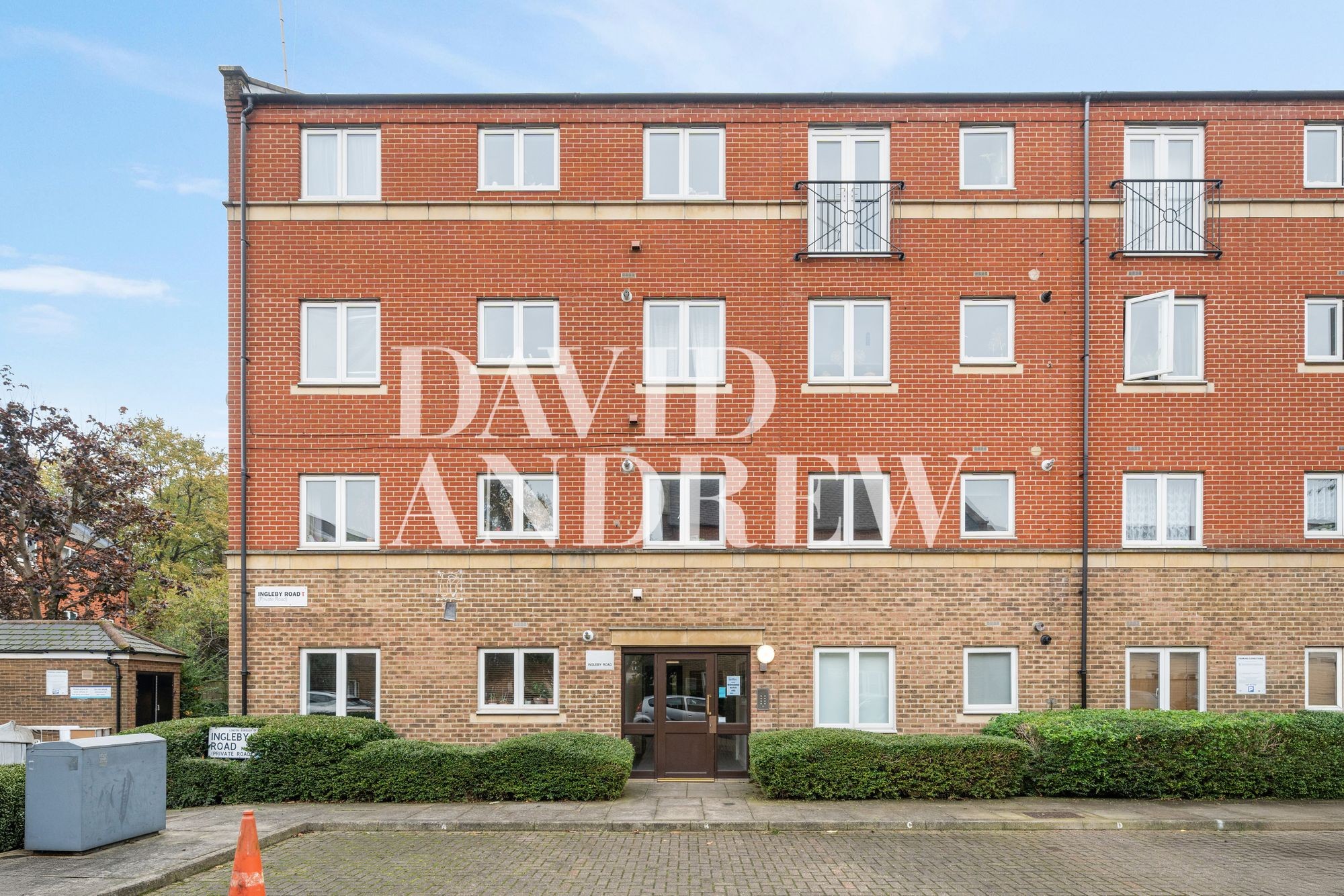 Images for Ingleby Road, London, N7 EAID:2092695728 BID:a6721746-bd1f-4561-86df-c186f35b52e2