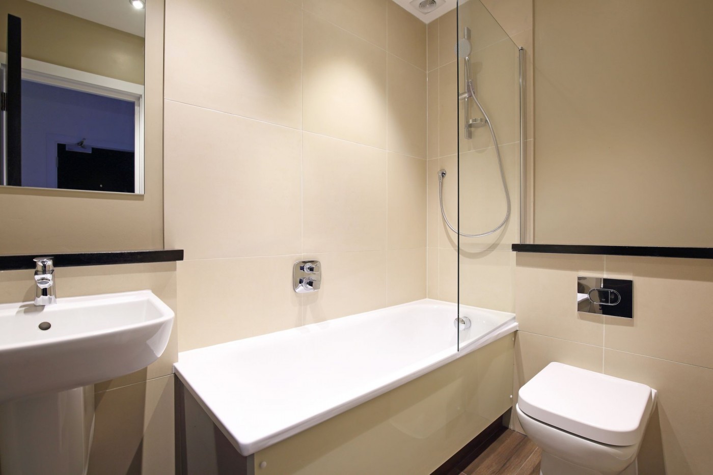 Images for Queens Drive, London, N4 EAID:2092695728 BID:03b1b085-2c4d-4c75-8eea-20939b8639ac