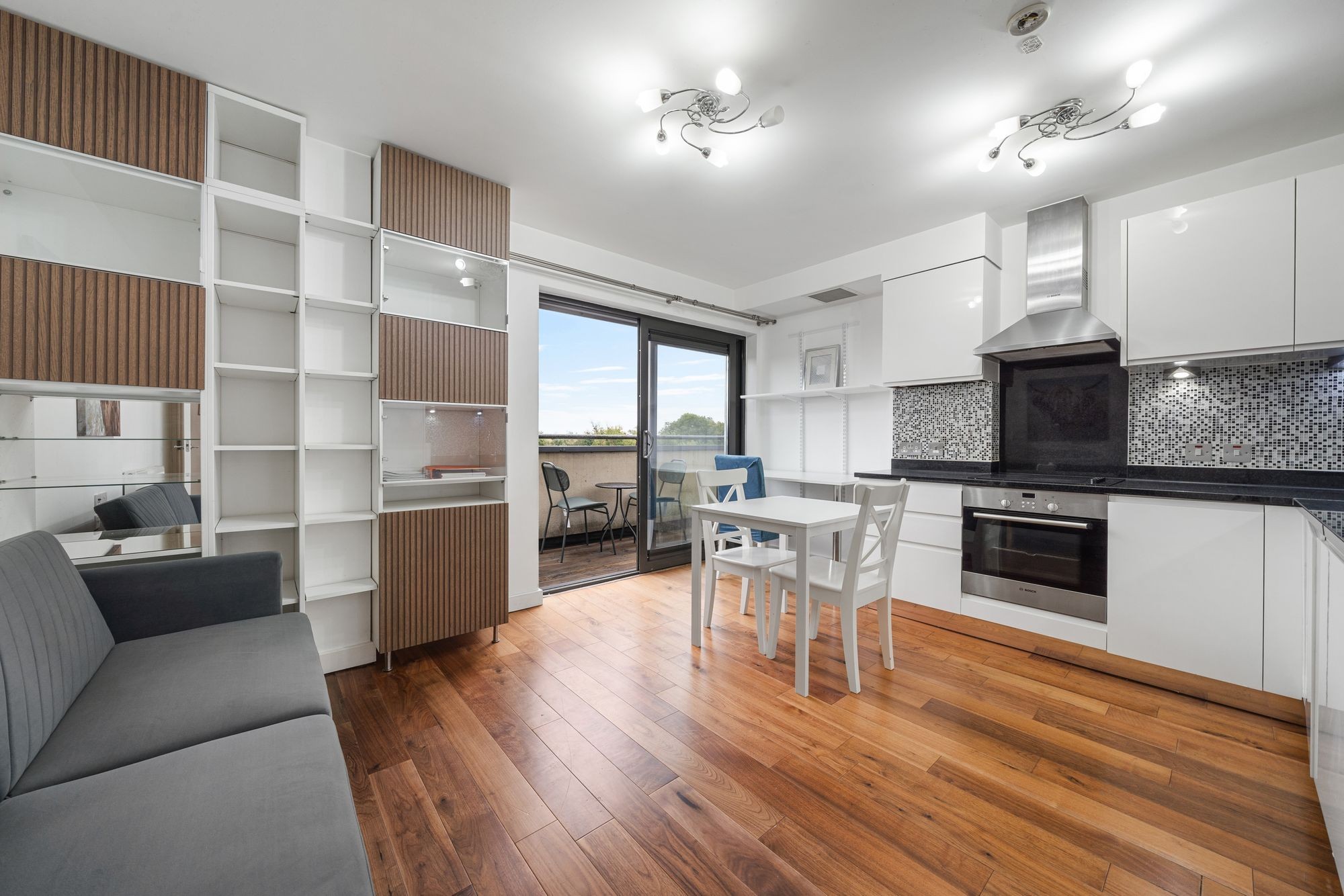 Stroud Green Road, Vista House, N4