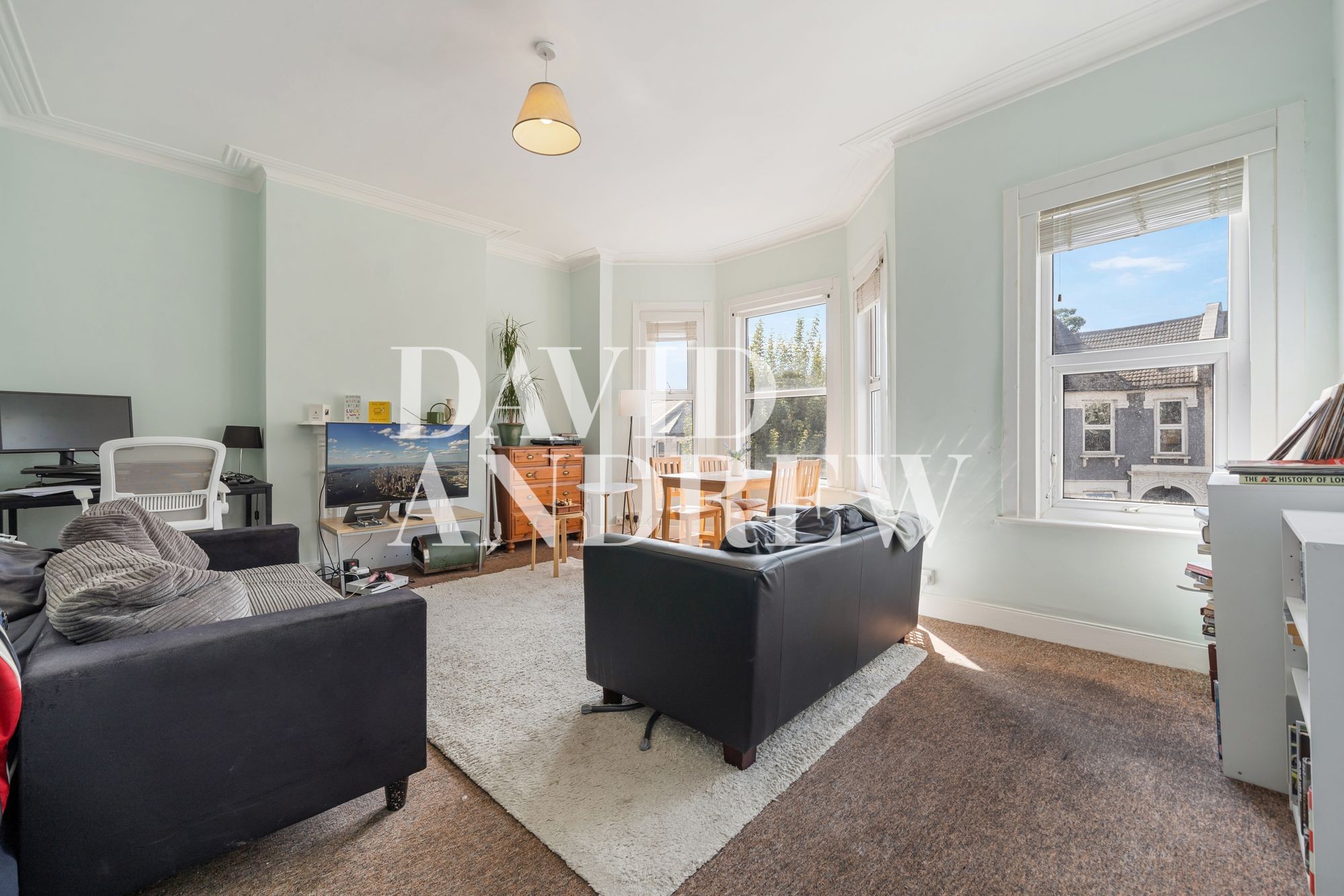 Duckett Road, London, N4