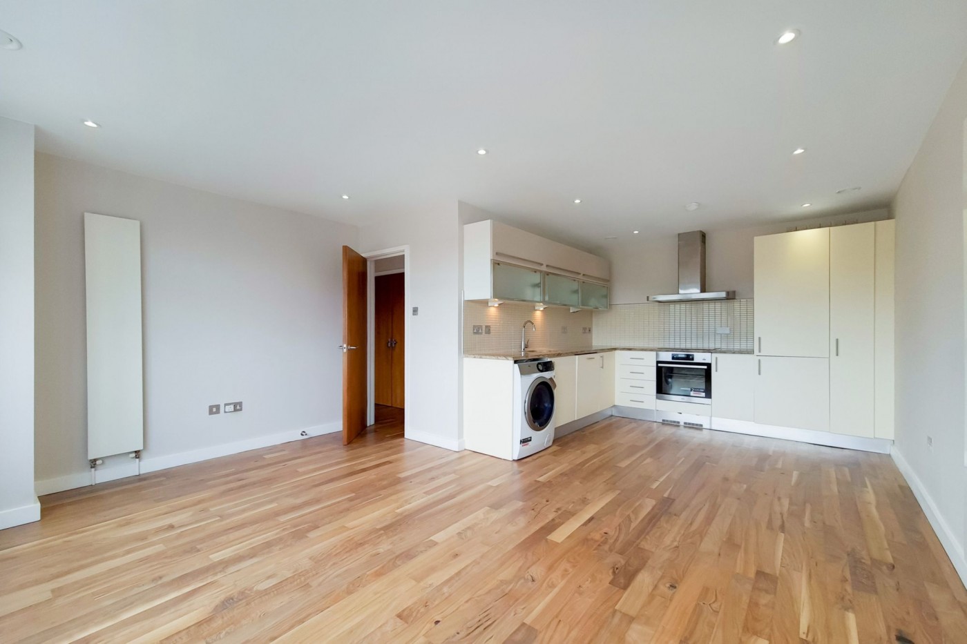 Images for The Broadway, Village Apartments, N8 EAID:2092695728 BID:d78cdad6-8851-45ca-b966-38a91e6bb6bf